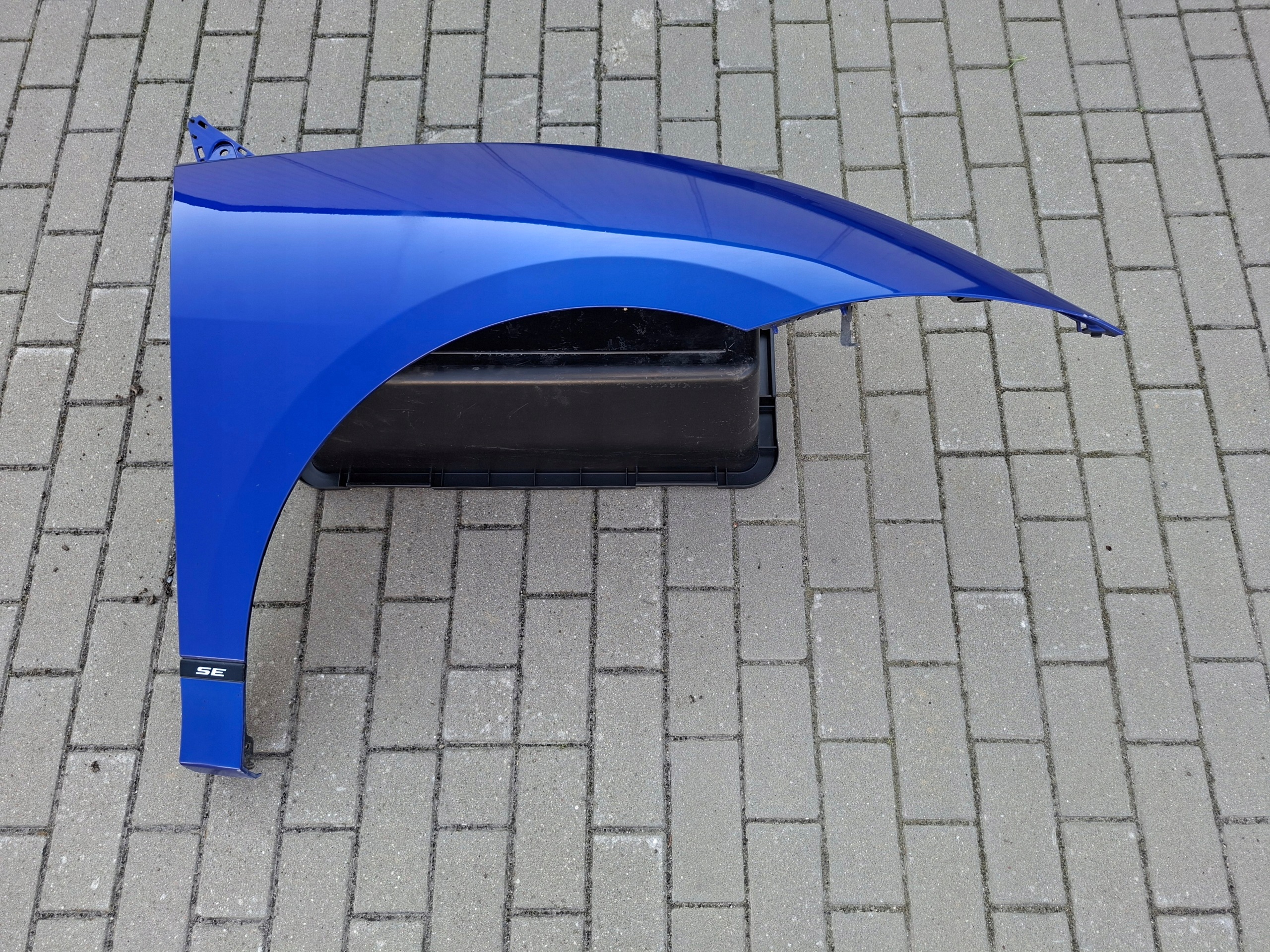fender front front right JAGUAR and-PACE X590 JHK