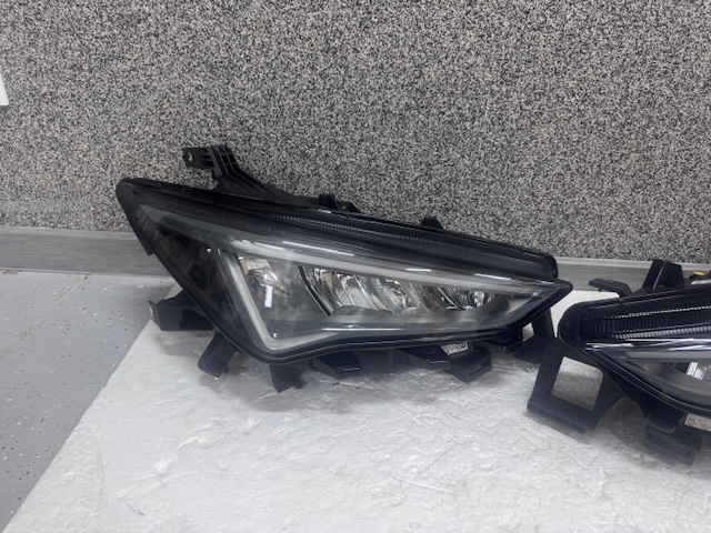 lights Cupra Born Full Led left right 2025