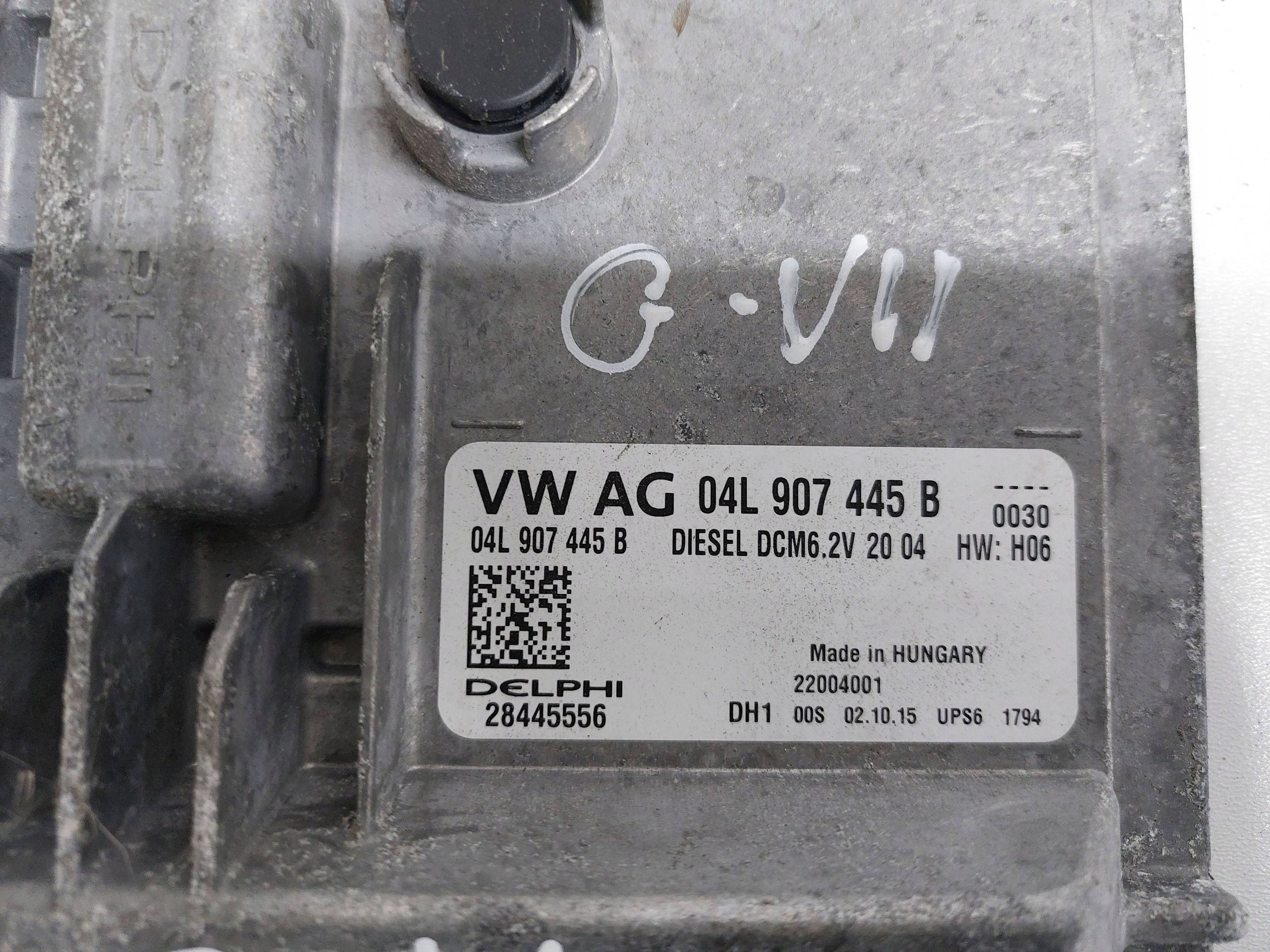 AUDI A3 8V LEON III GOLF VII computer control unit of the engine 1.6 TDI 04L907445B