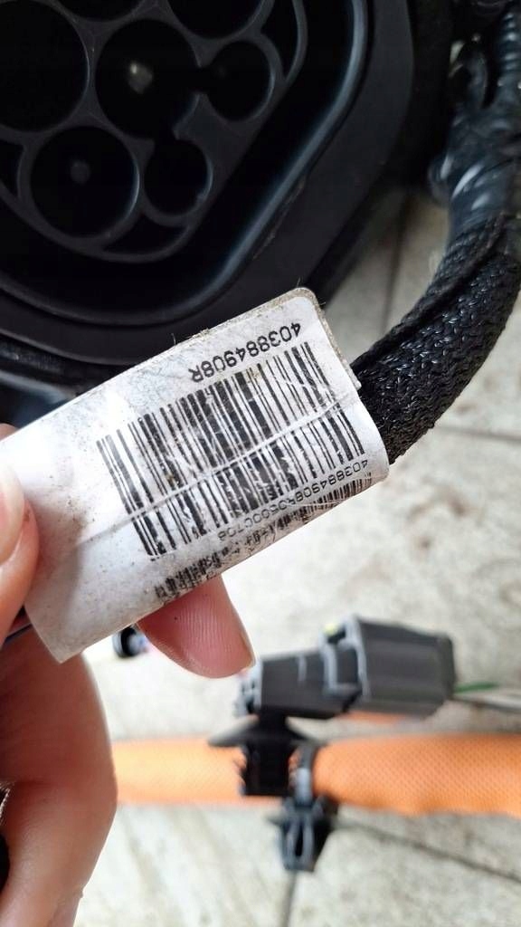 Adapter, Stecker ladowania Kabelbaum Renault Megane E-Tech 403884908r 296954773R