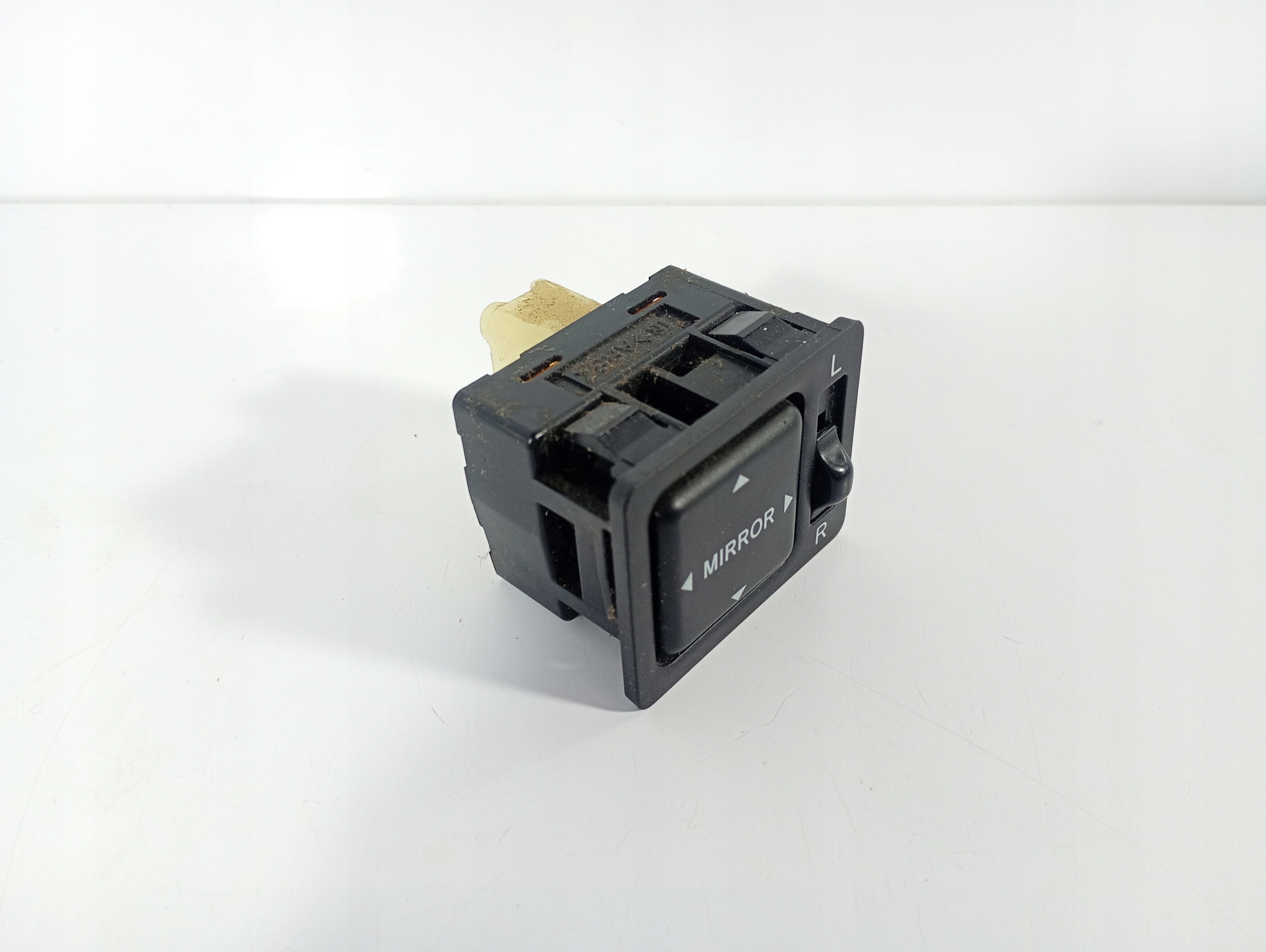 DAIHATSU TERIOS 97-05 PANEL REGULACJA Controllo Specchietto OE 183537