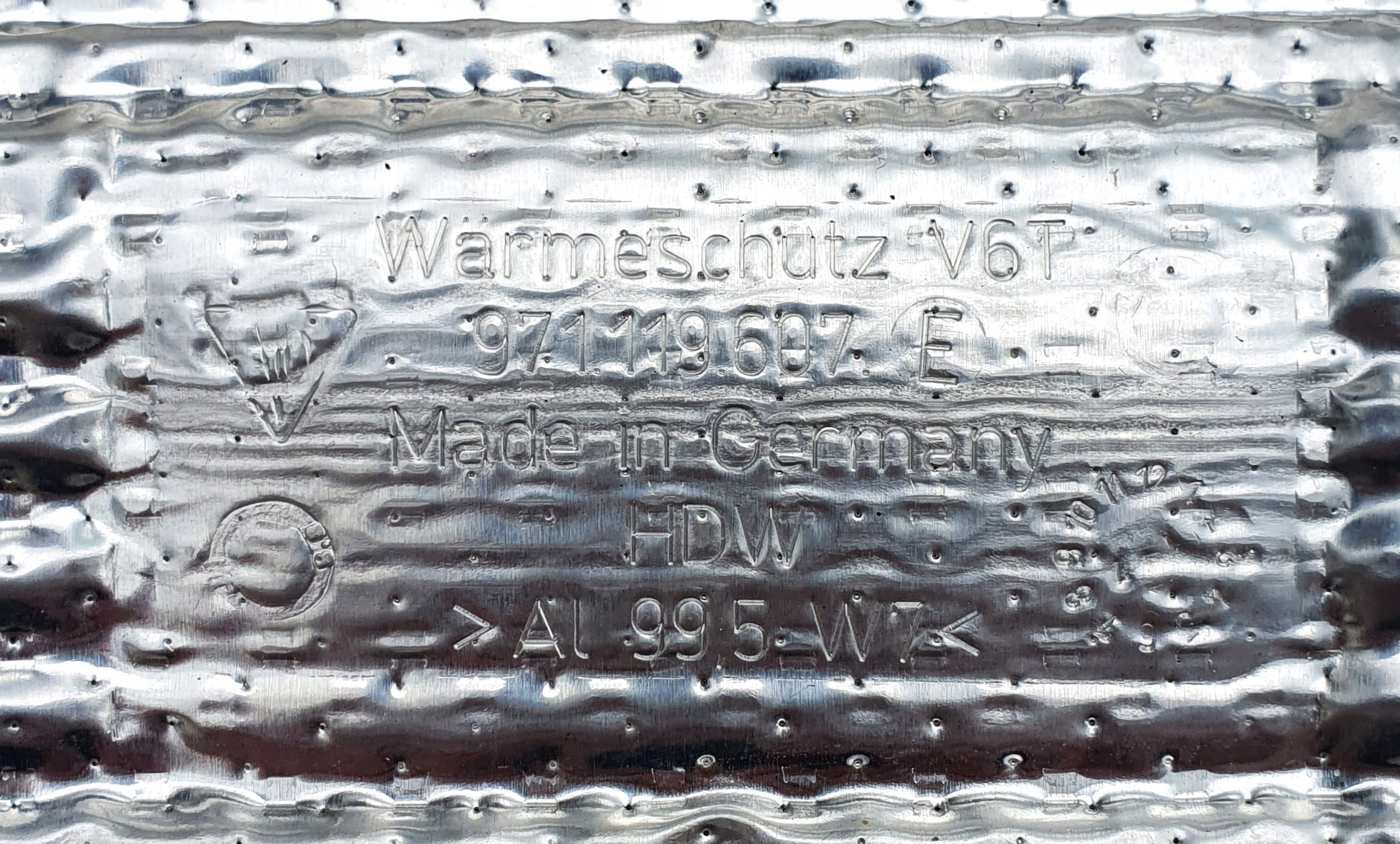 BLENDE ABDECKUNG TERMICZNA PORSCHE PANAMERA 971 17+ OE