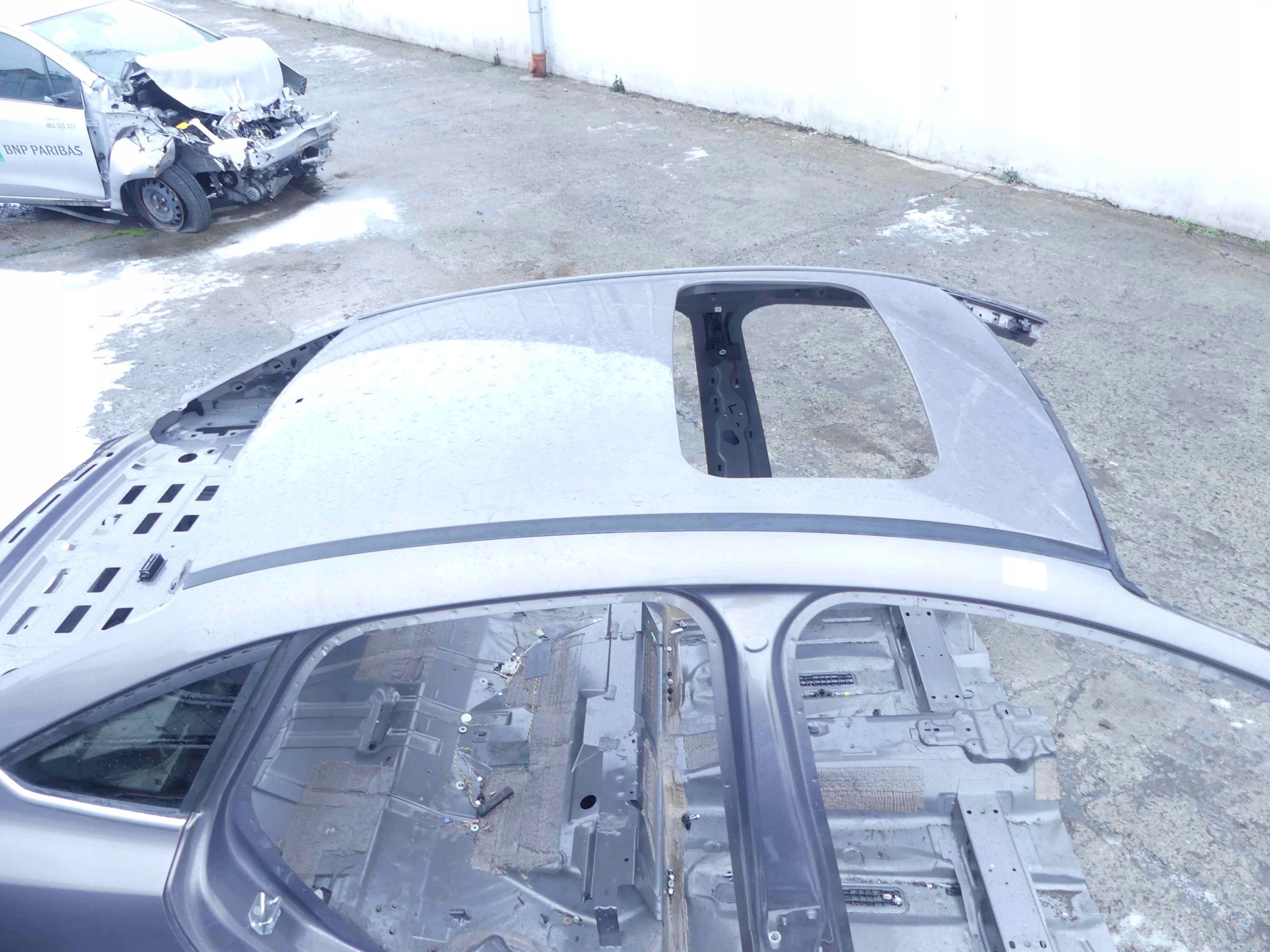 DACH FORD FOCUS MK3 SEDAN