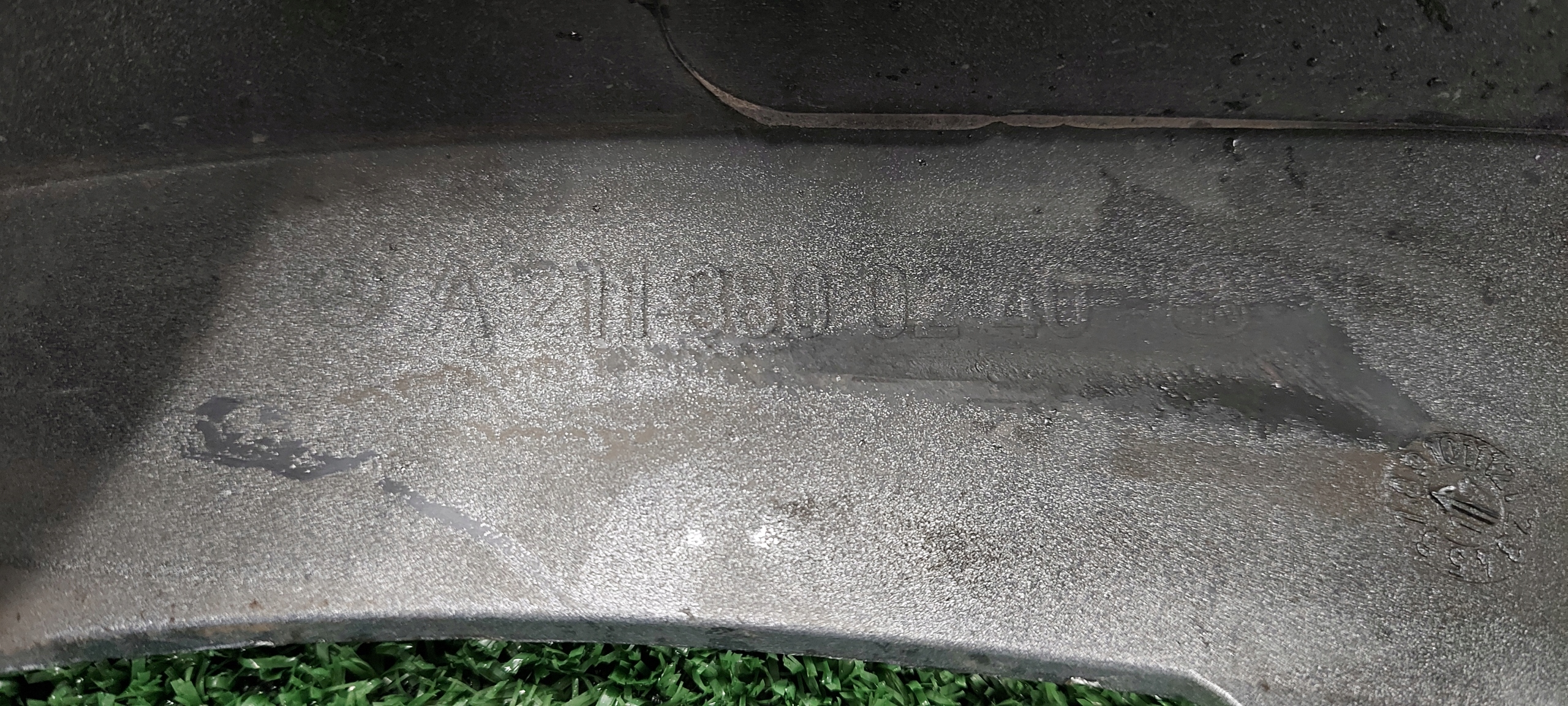 bumper front MERCEDES E-KLASA W211 original LAK: 775 *K*