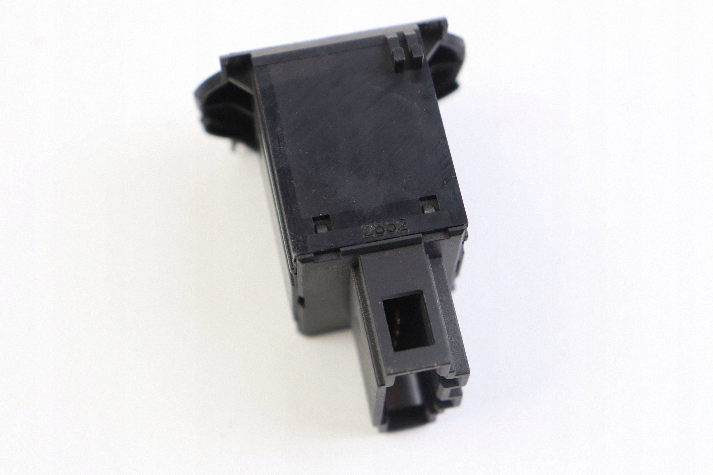 VW PASSAT B5 switch lighting of the dashboard ROZDZIELCZEJ 3B0941333D