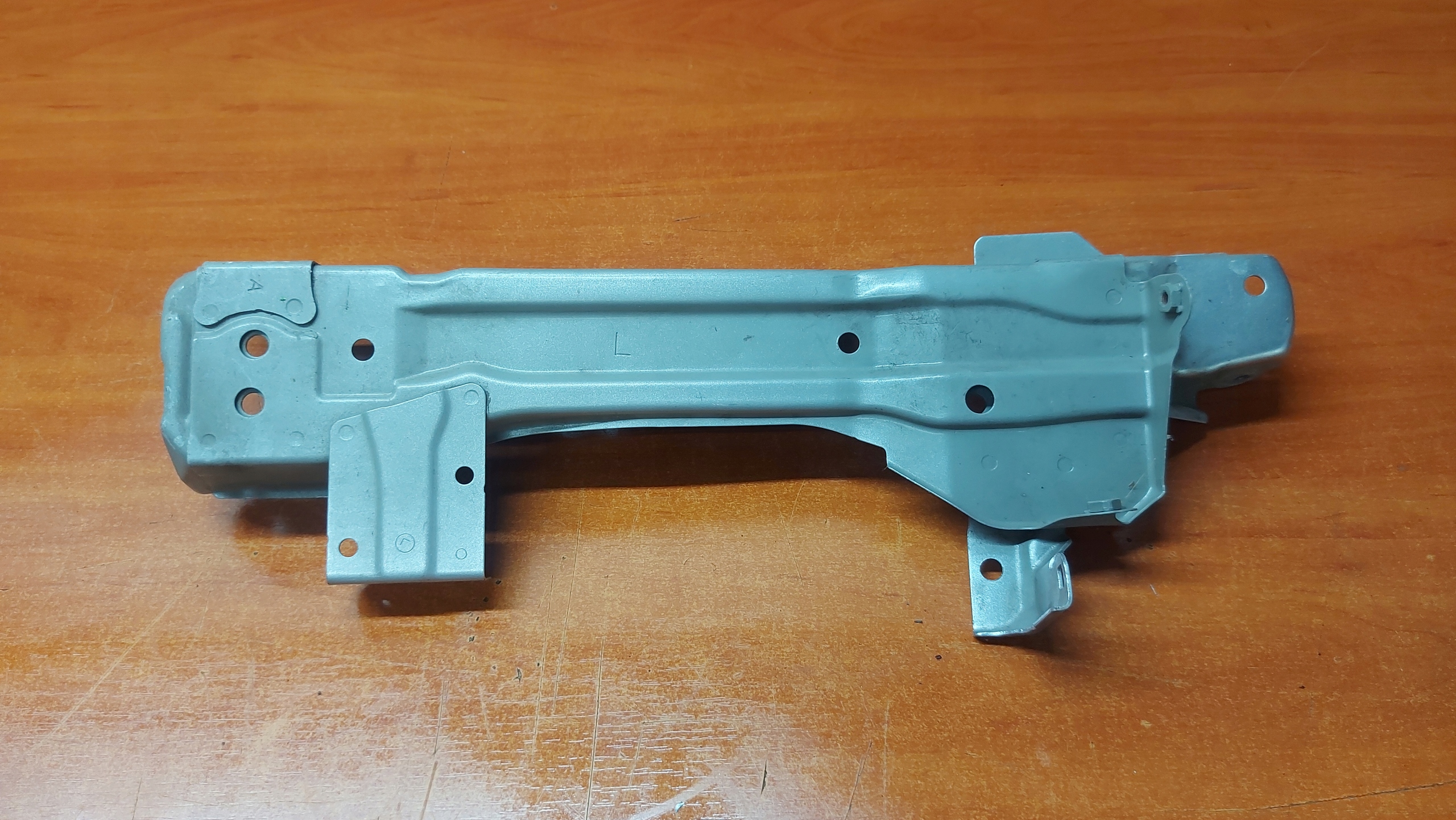 console PION bar, wall left front front TOYOTA COROLLA E21 19