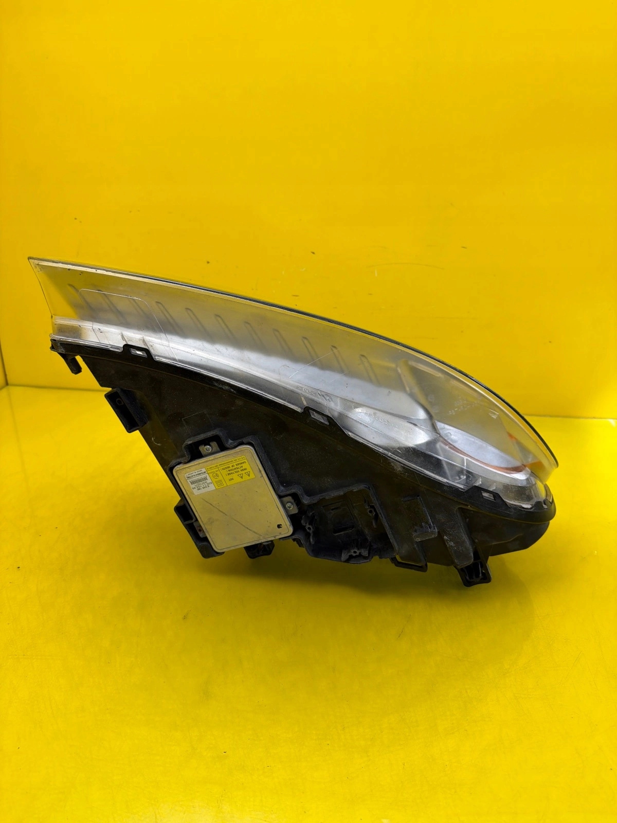light left Volvo V70 III S80 II Xenon non-setting 31214347