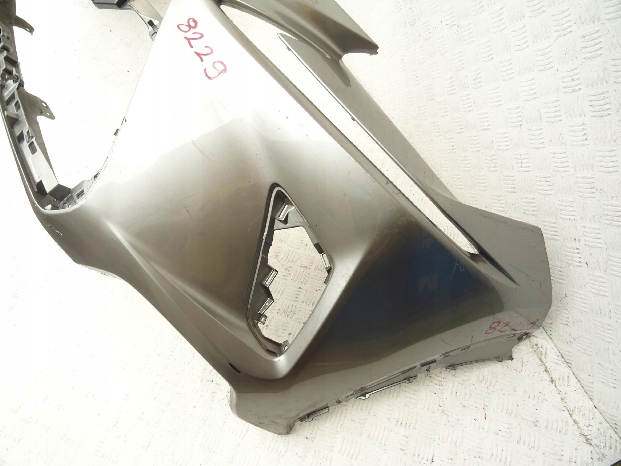 Lexus NX 300H LIFT 17- bumper front front