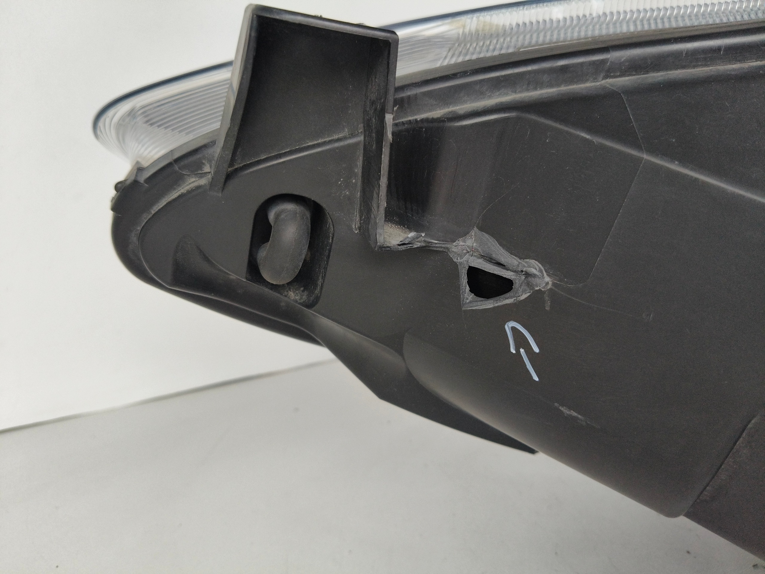 Licht rechts REFLEKTOR FORD B-MAX 13- LED