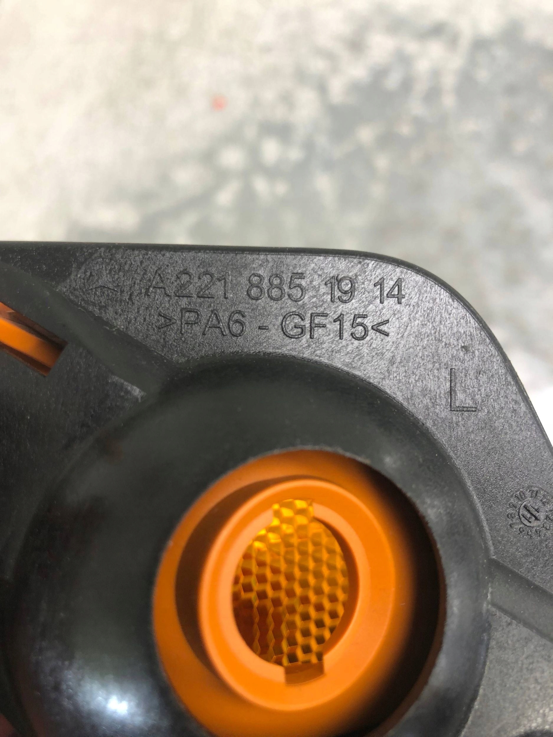 indicator left front MERCEDES W221 A2218851914