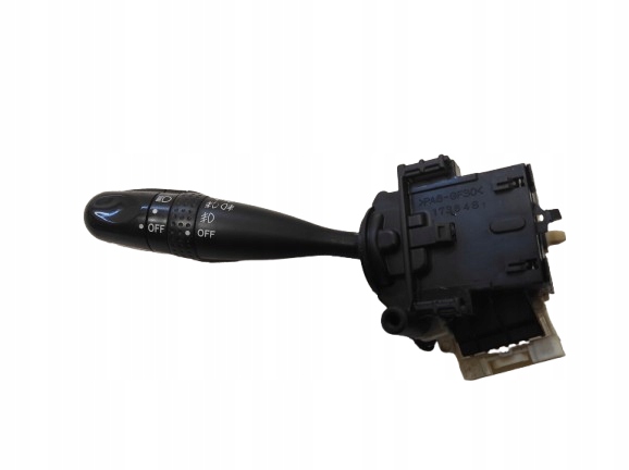 TOYOTA COROLLA VERSO 1 I 01- MANETKA PRZEŁĄCZNIK KIERUNKOWSKAZÓW