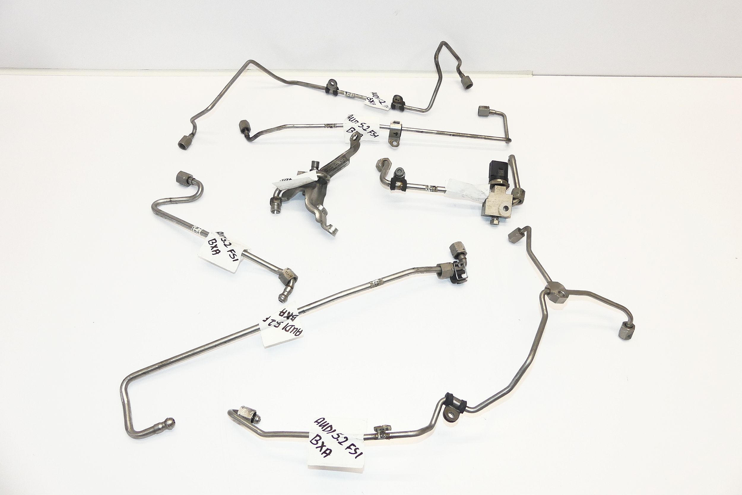 07L127509D 07L127501S - AUDI S8 S6 5.2 FSI V10 BXA паливопроводи