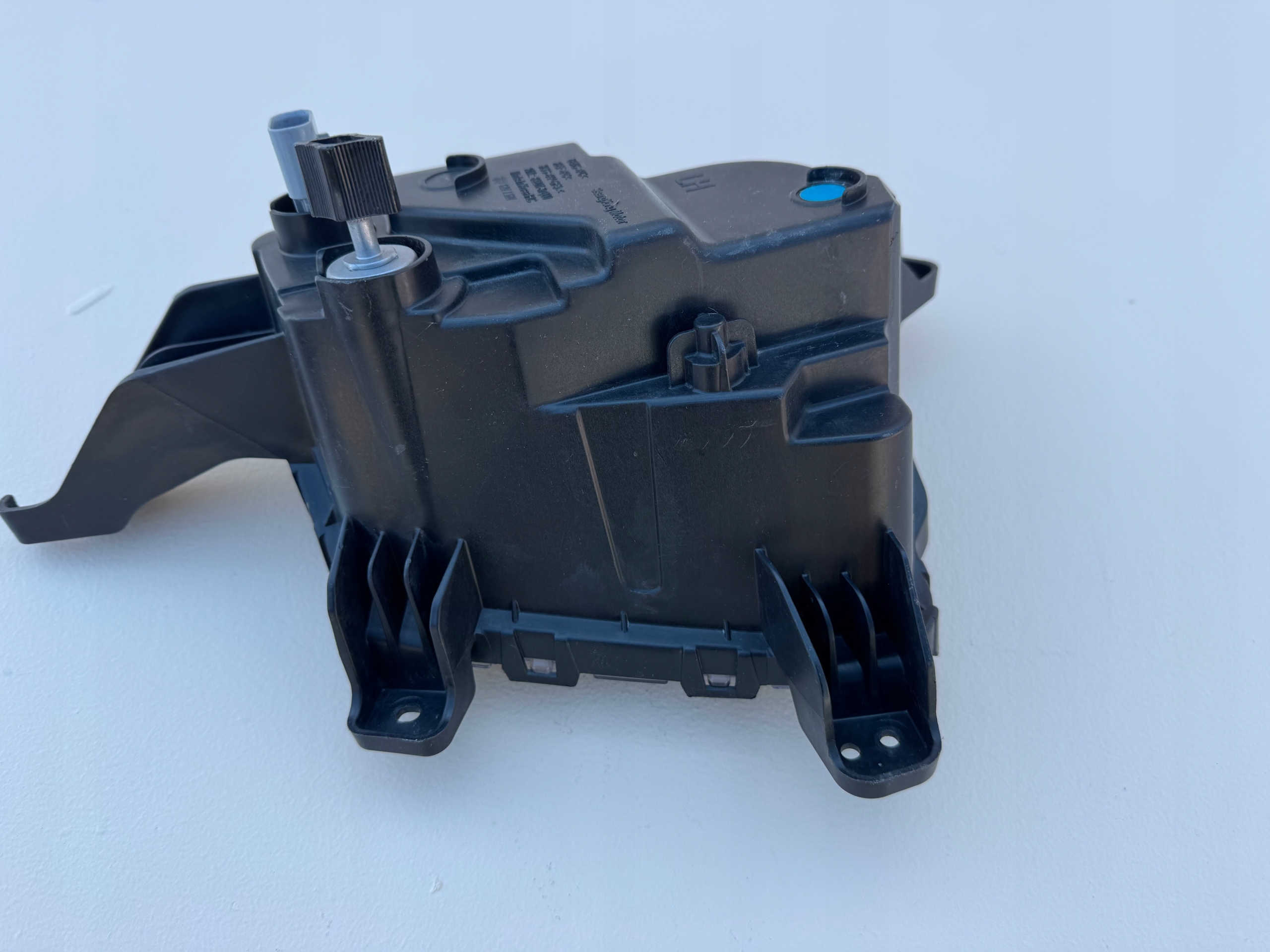 KORANDO IV 4 19R- галоген левая перед левый передний