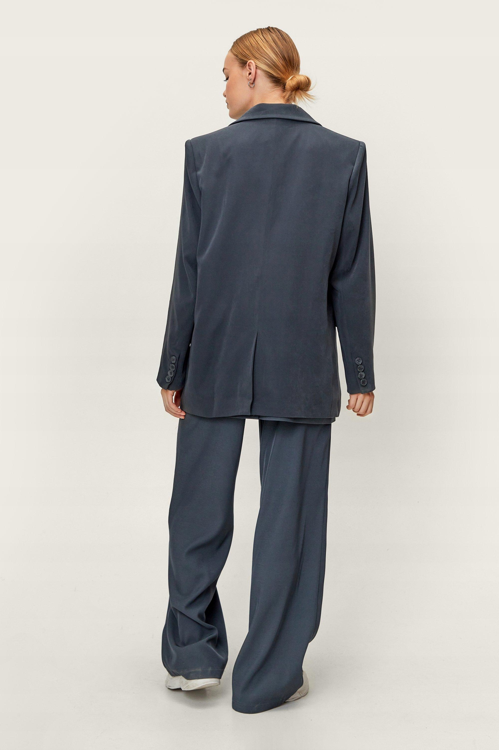 NASTY GAL SPODNIE DAMSKIE NIEBIESKIE PROSTE 42 YFK Cechy dodatkowe brak