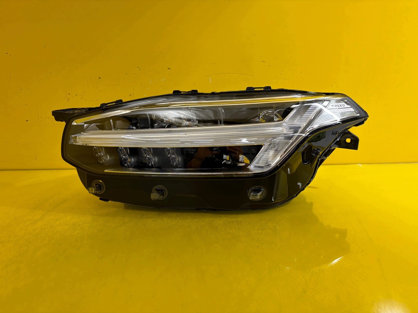left right left front Volvo XC90 II Full Led 31655702 31655703