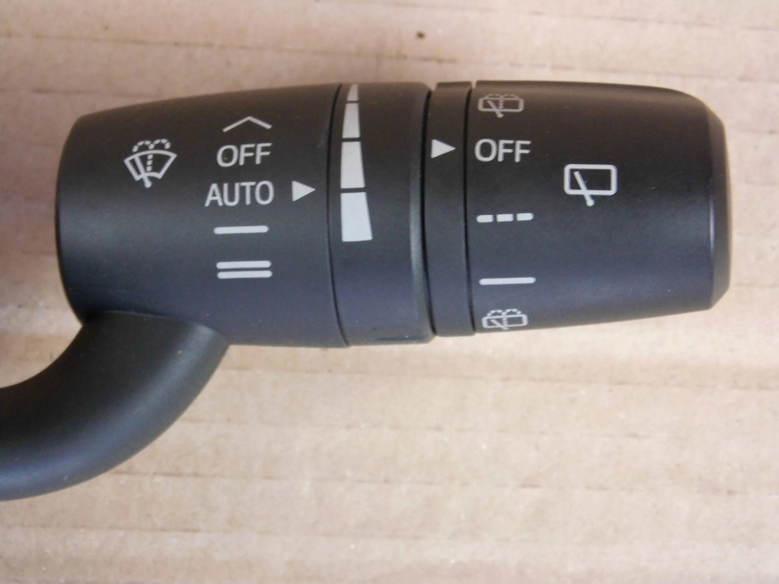 Mazda CX3 manetka wiper control DA6B