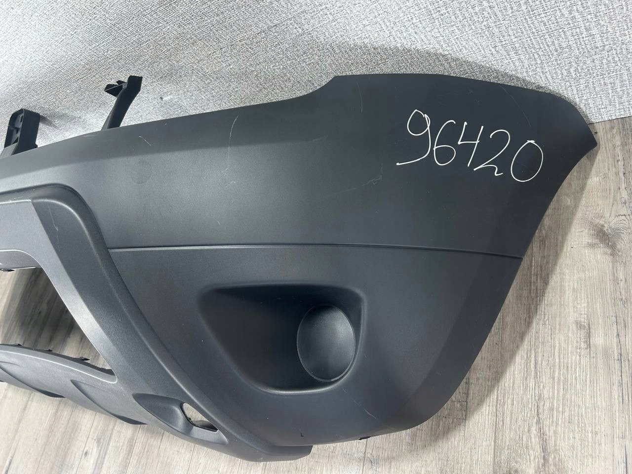 DACIA DUSTER l 2009-2017 bumper front 620220025R