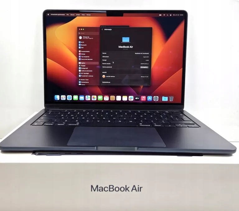 MacBook Air13インチ　M2 Apple MacBook Air 13 M2/8GB/256GB/MacOS 30W Księżycowa