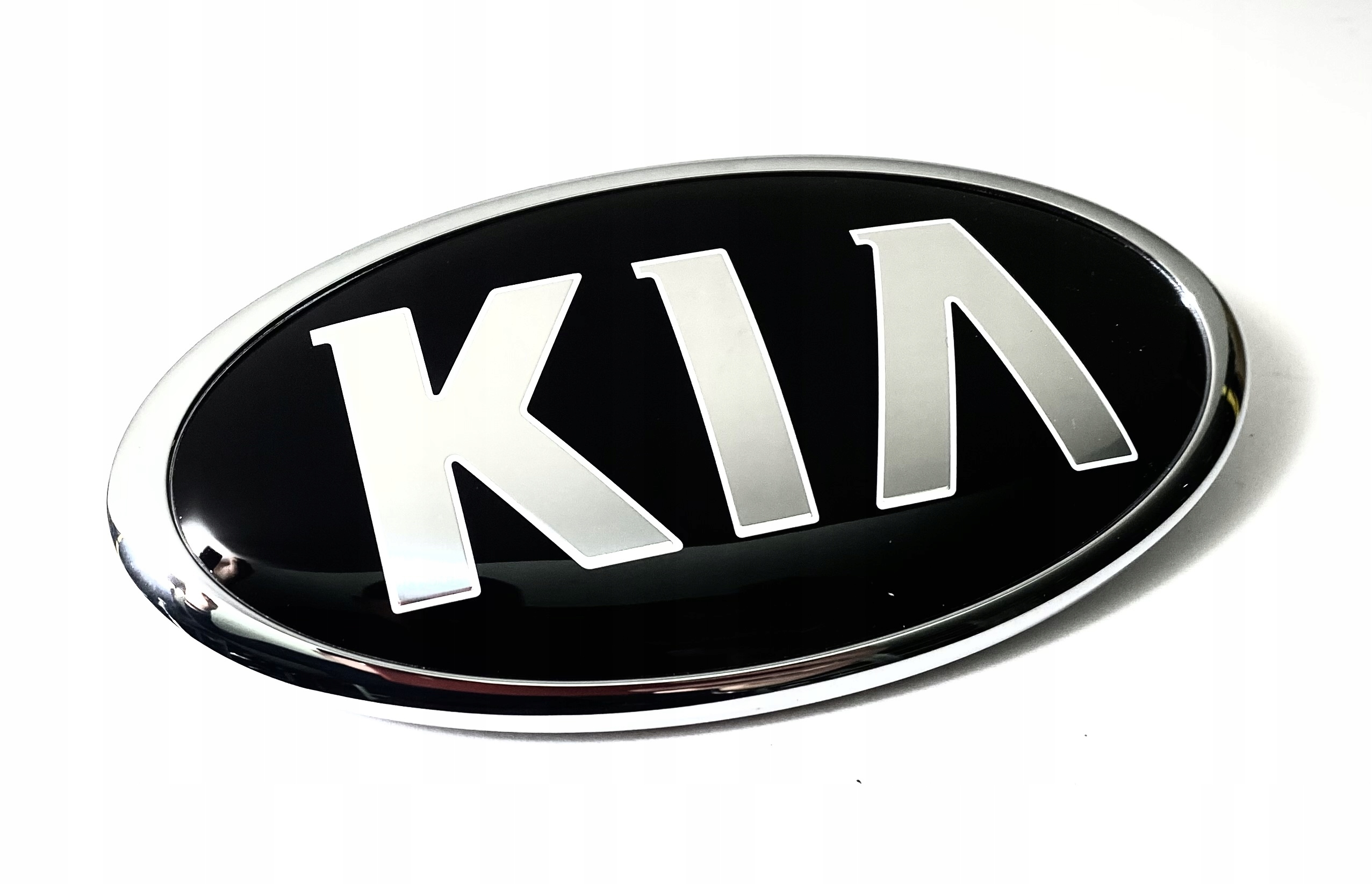 KIA NIRO znaczek EMBLEMAT LOGO NOWE TYŁ KLAPA OE