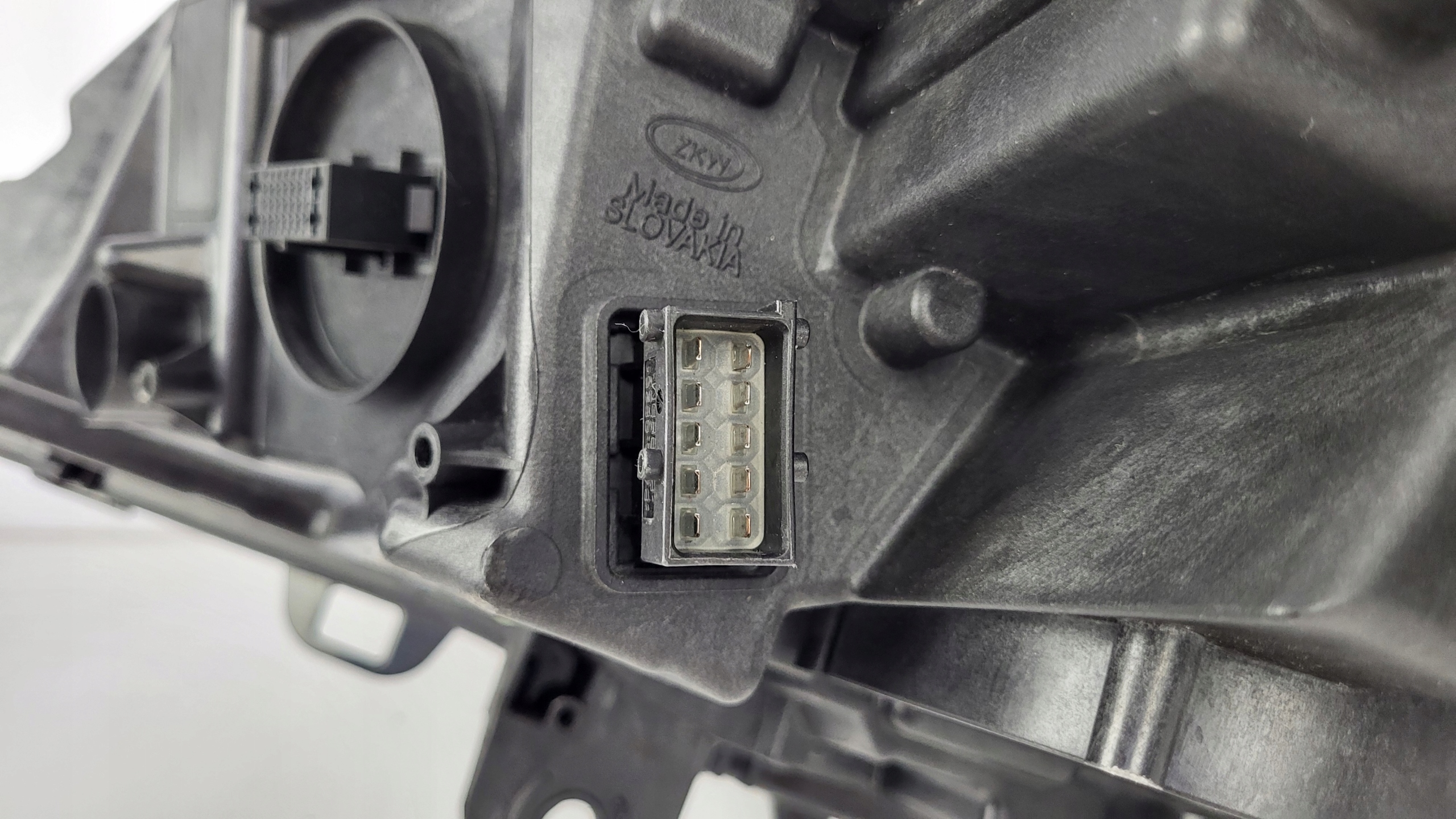 фара правая передняя opel ASTRA K full led