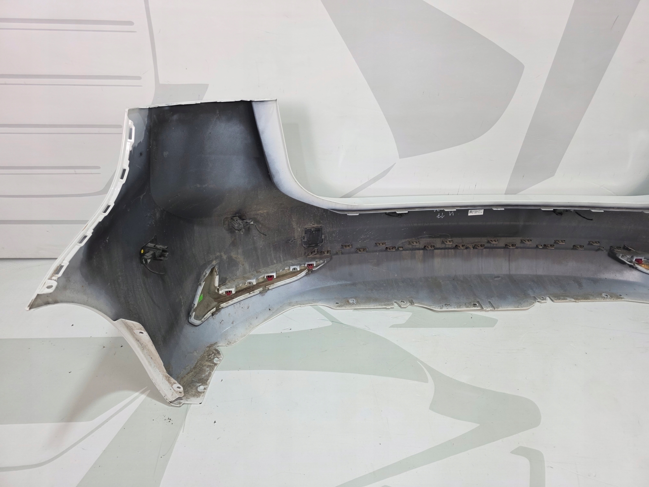 bumper rear BMW 2 U06 6XPDC A300 ALPINWEISS