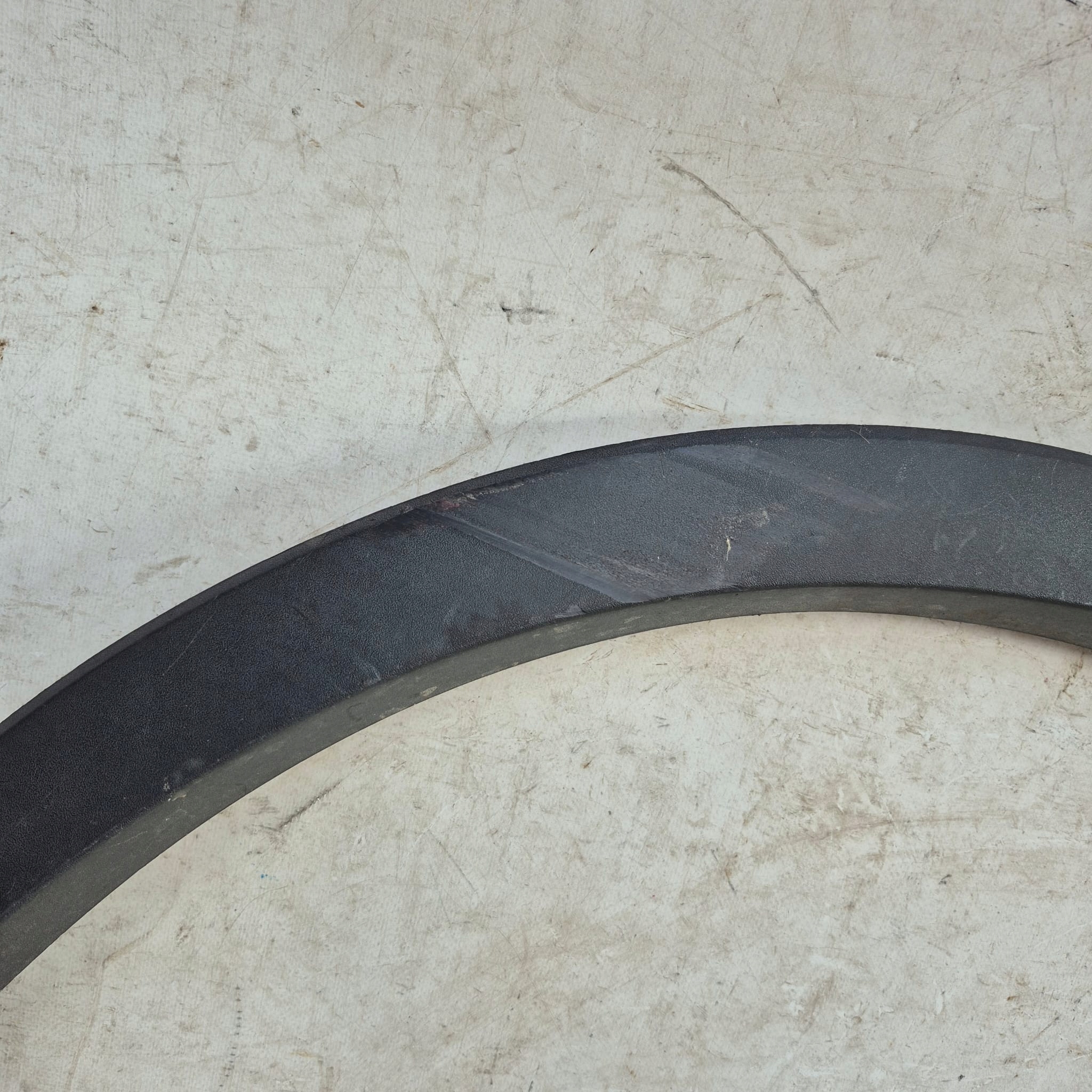 AUDI Q3 and 1 8U 11-18 moulding cap right front