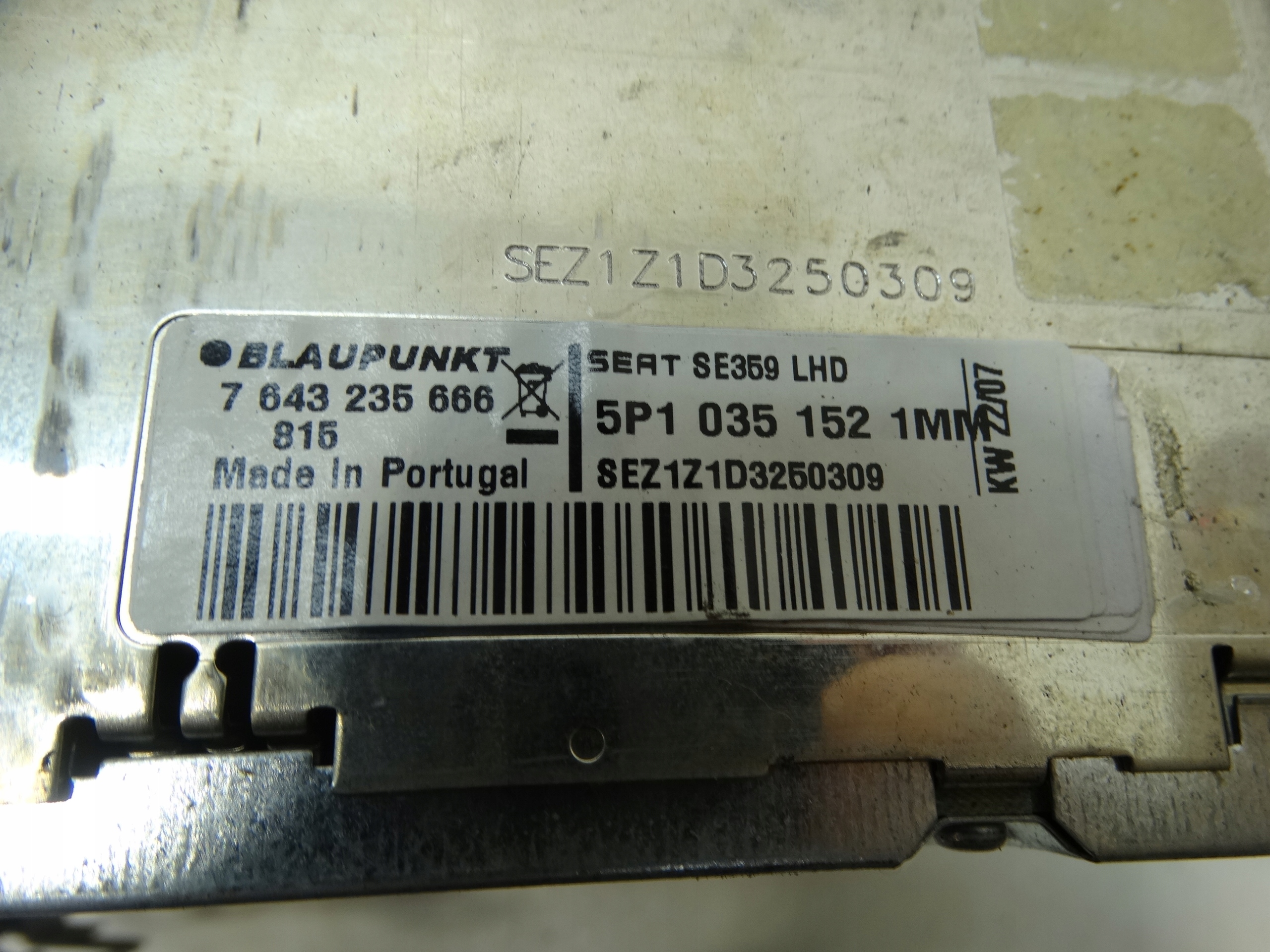 RADIO ORYGINALNE CD Z navigation SEAT ALTEA 2007R. 5P1035152