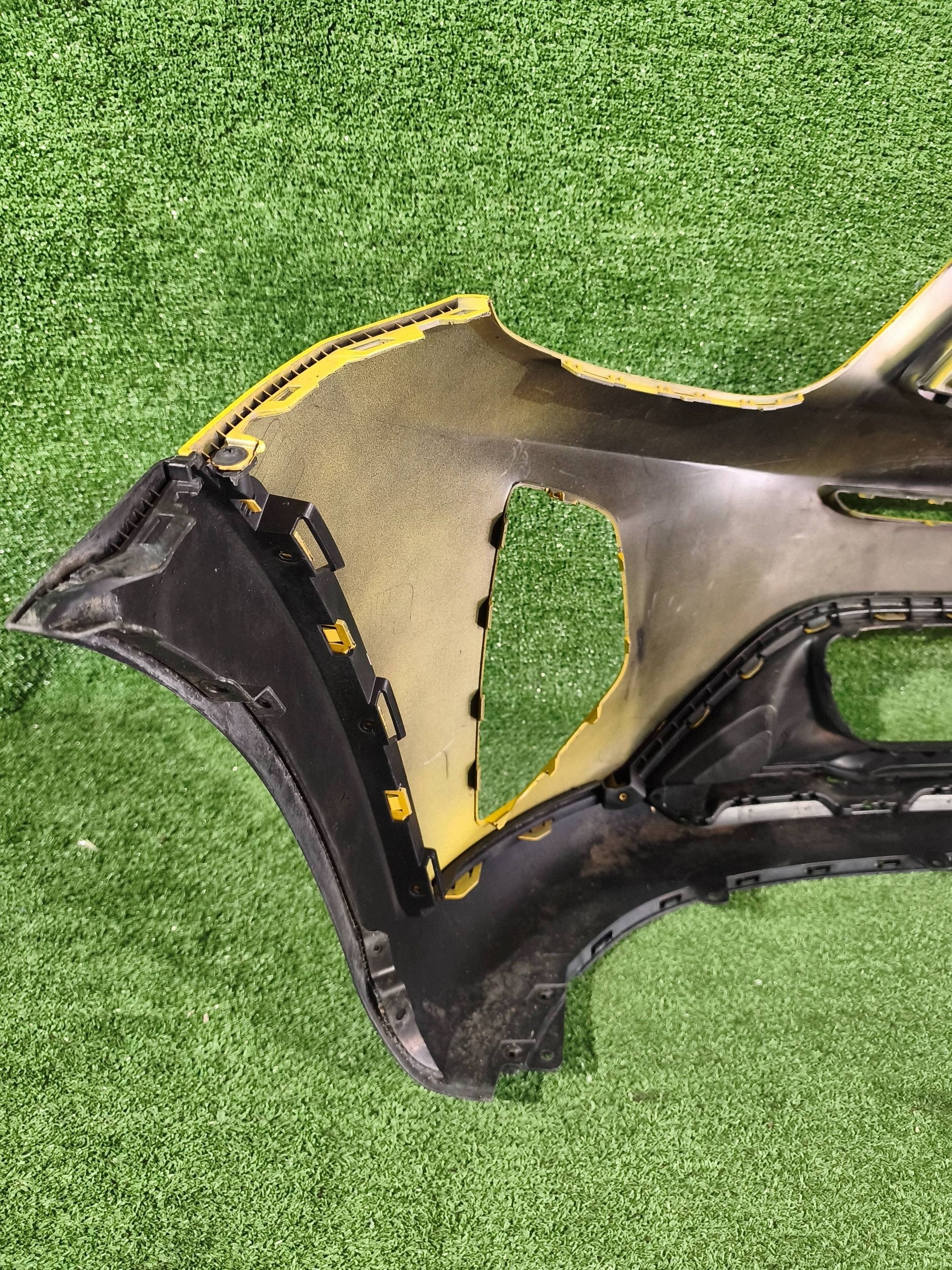 front bumper front KIA STONIC 17- NR.9983