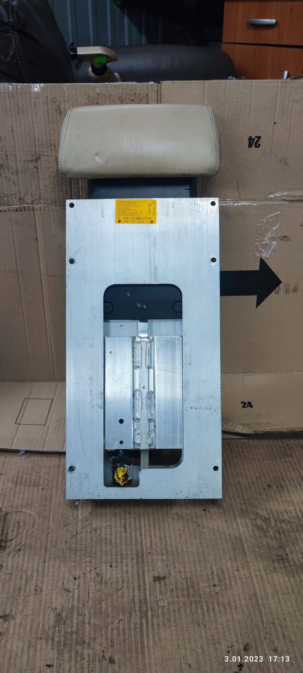 20121283 - VW NEW BEETLE КАБРИОЛЕТ ПИРОТЕХНИЧЕСКИЙ ПОДГОЛОВНИК