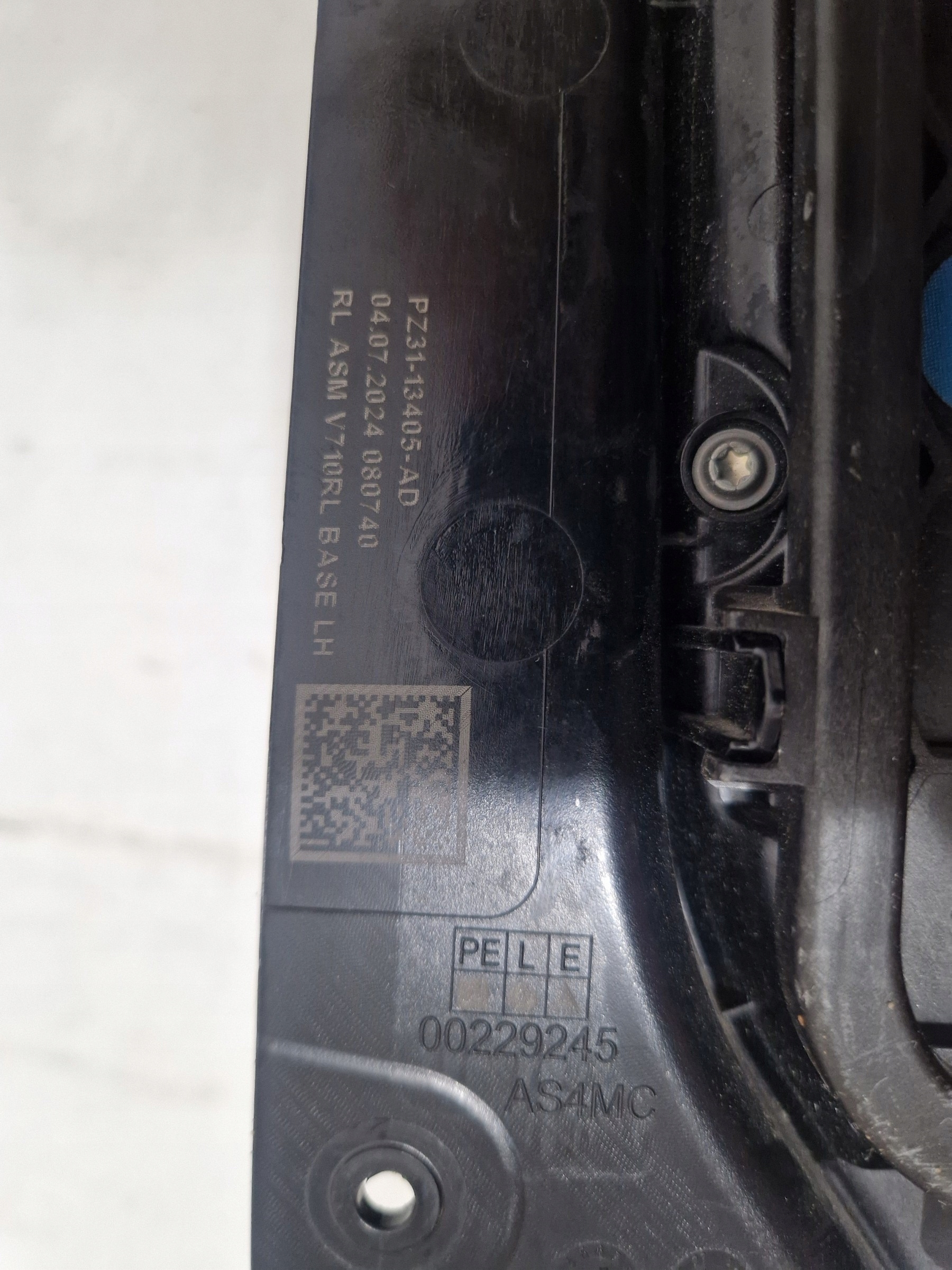 FORD TRANSIT CUSTOM 23- light rear left ZWYKLA 00229070-06-0000