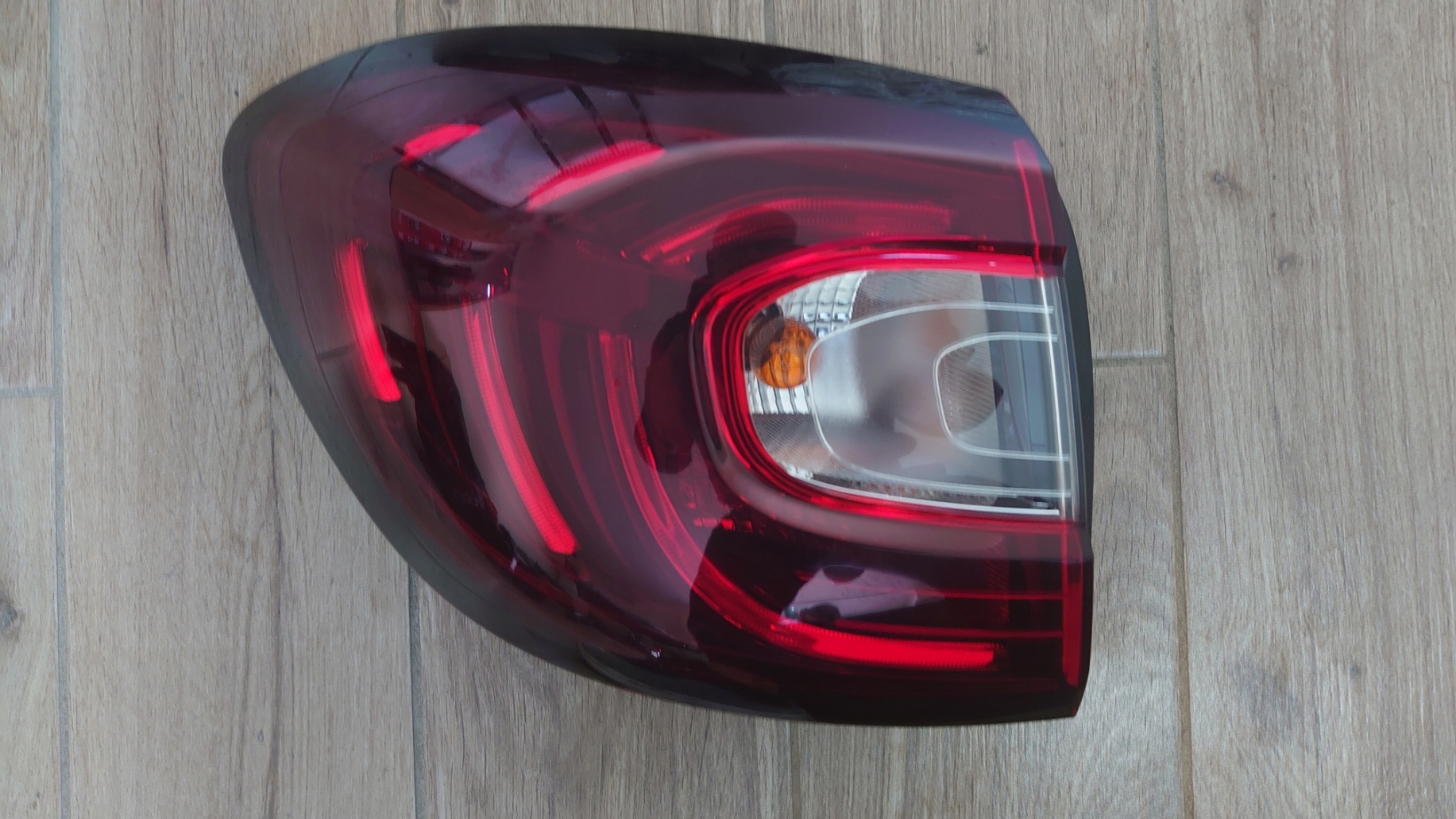 renault CAPTUR РЕСТАЙЛИНГ led фонарь левый