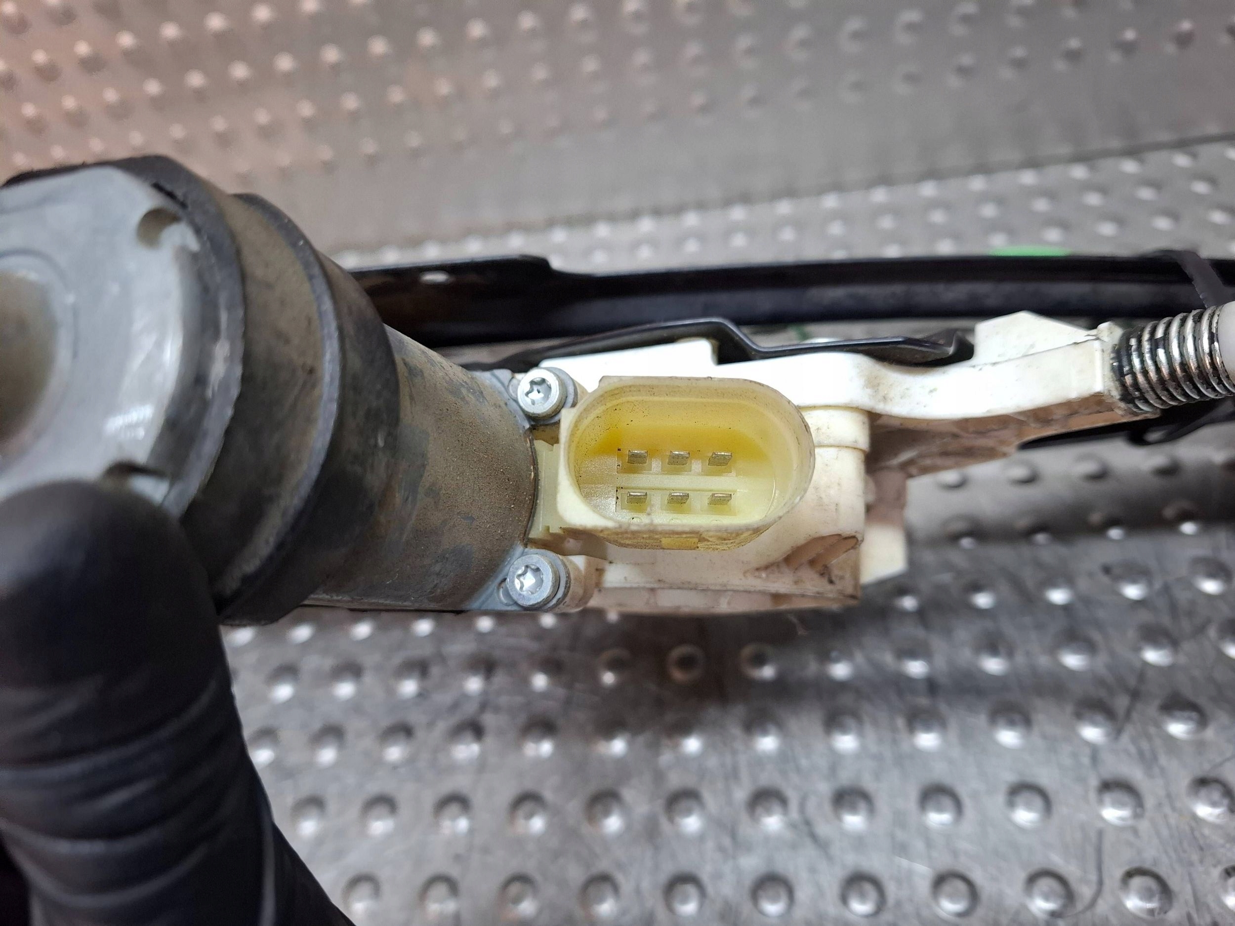 window regulator mechanism right front 7184384 6981142 BMW E60 E61