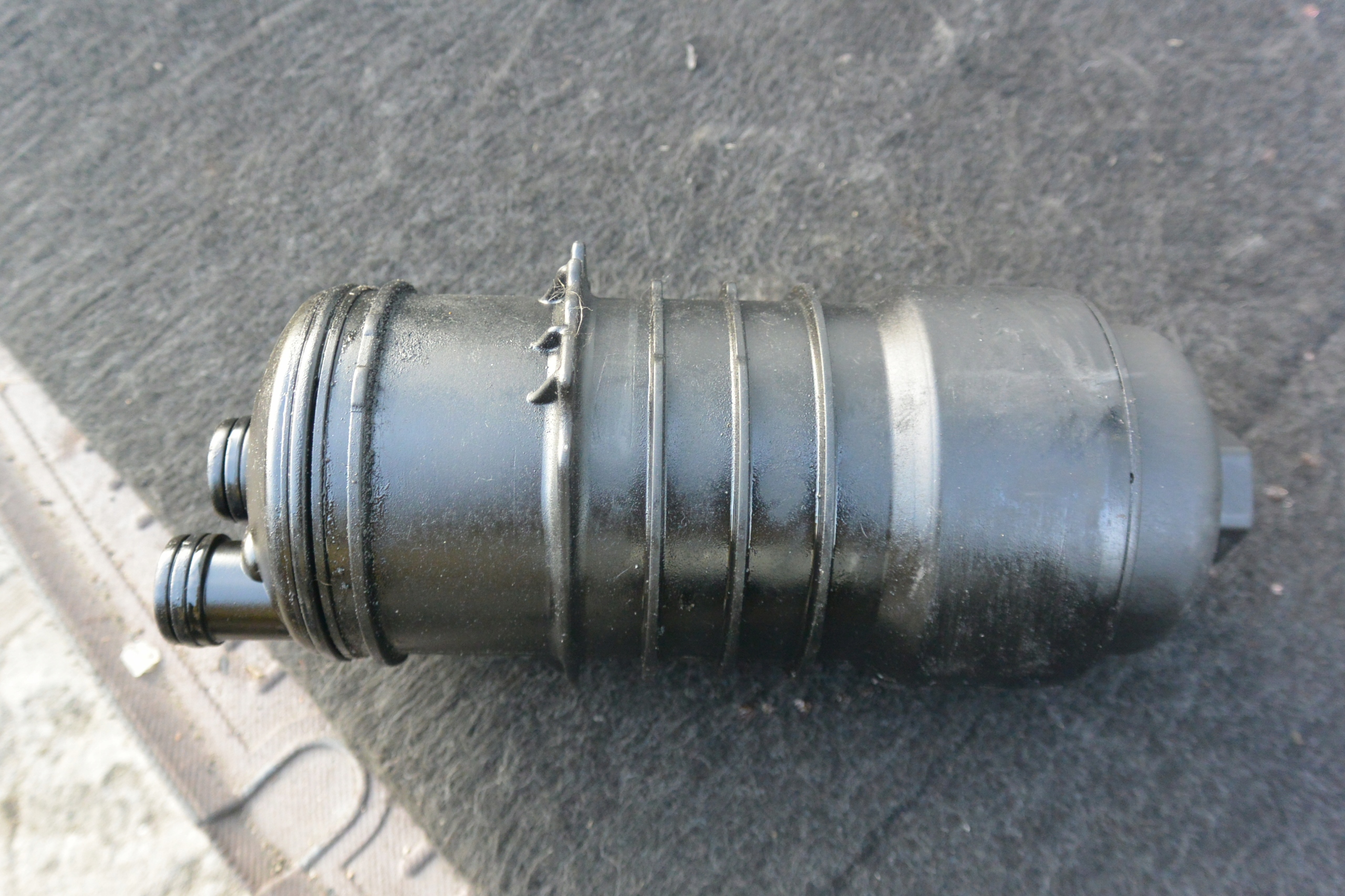 GEHÄUSE FILTER OIL AUDI Q7 4L A6 A8 D3