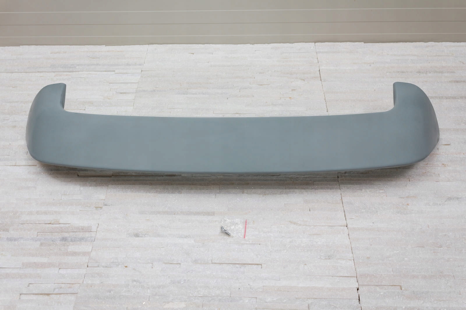 NISSAN JUKE I 2010-2019 SPOILER KLAPY TYLNEJ EAN (GTIN) 5905226019117