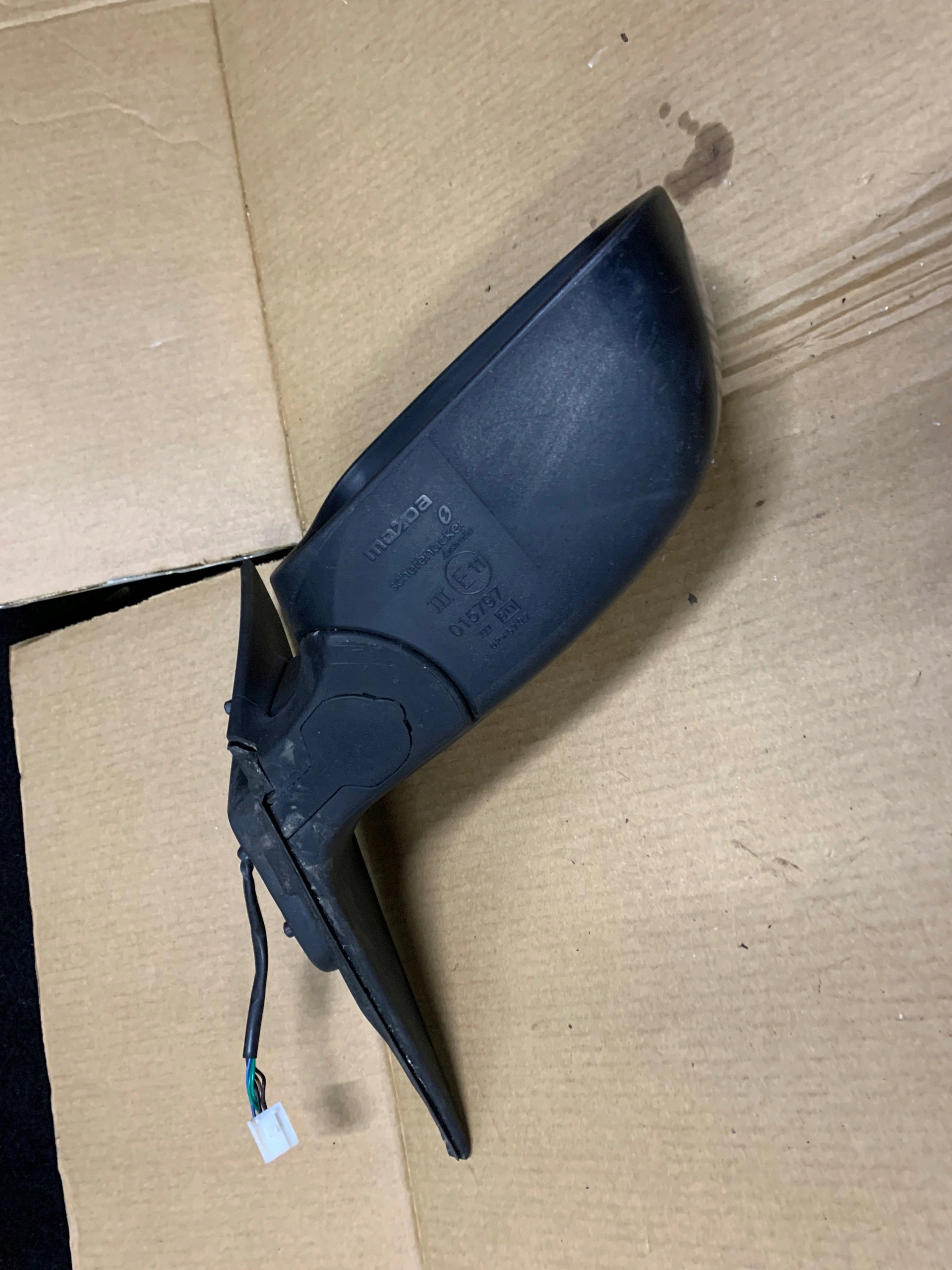 MAZDA 6 and GG mirror right electrics 6 PIN EU