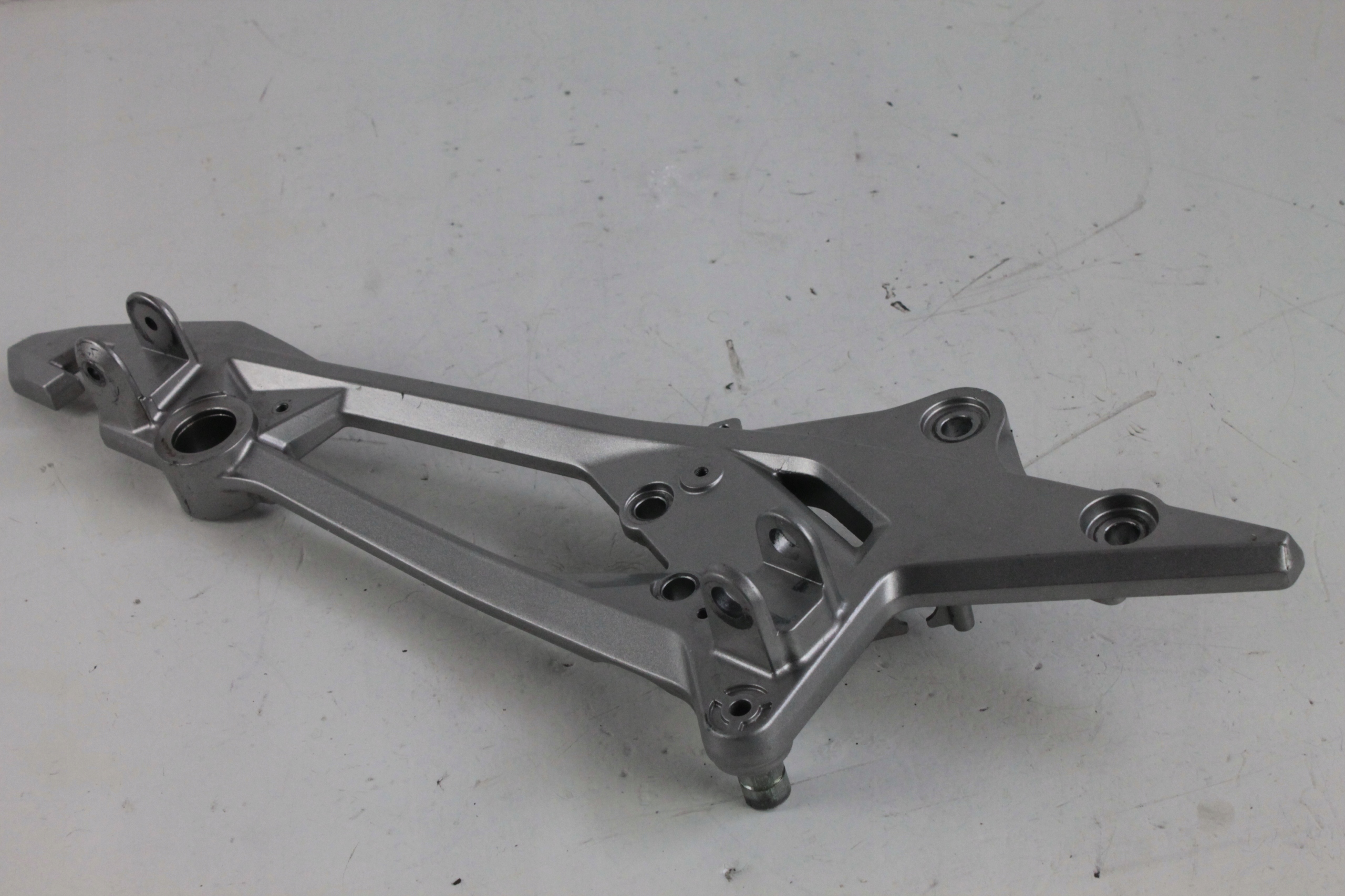 00072 - KAWASAKI Z800 13-18 SET права підніжка