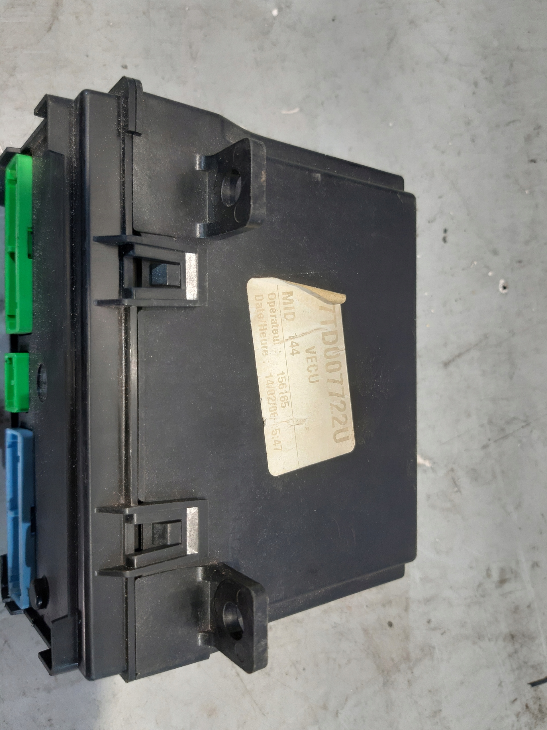 module control unit VECU Renault OE 7420554487-P04