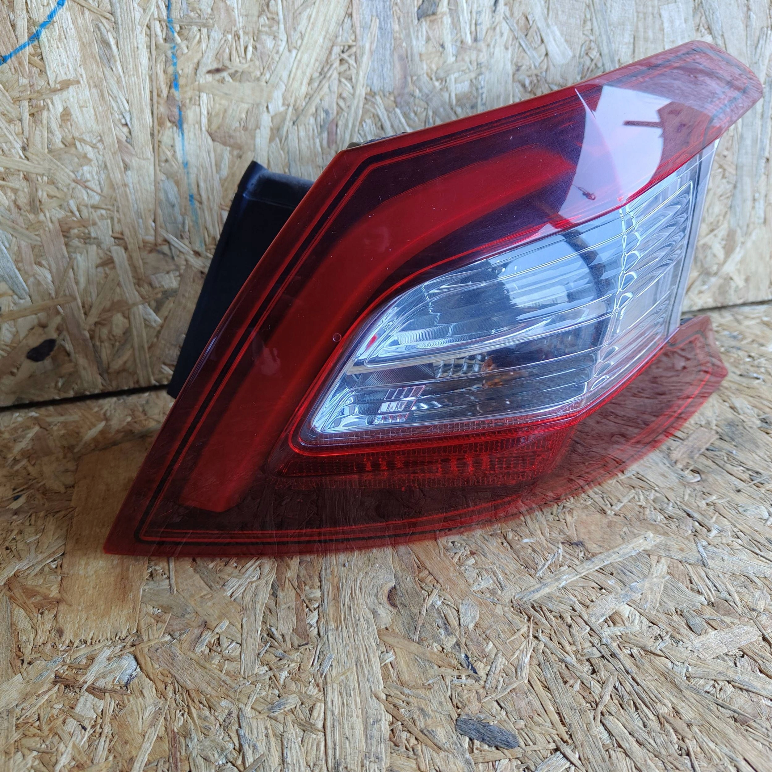 light rear rear part side right Peugeot 308 9677817580