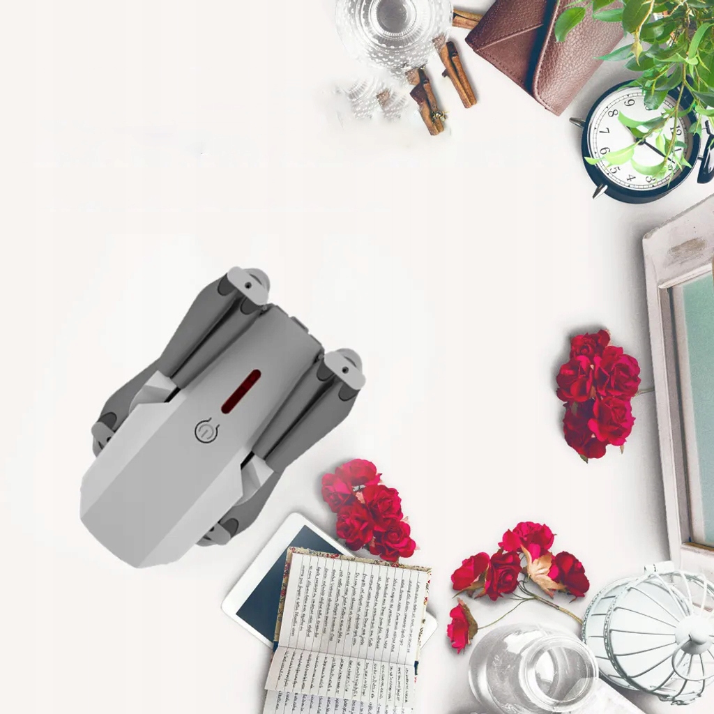 PILOT Z KAMERĄ HD DRON STEROWANY ZDALNIE UTRZYMANIEM WYSOKOŚCI Wysokość produktu 8 cm