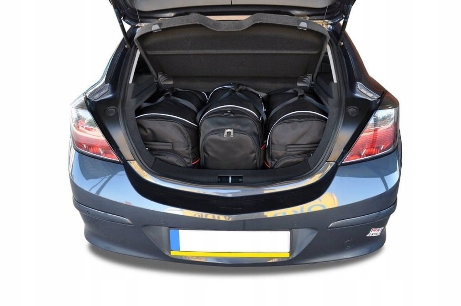J&j Automotive Sada 3ks cestovných tašiek Sport pre Opel Astra Gtc 2005-20