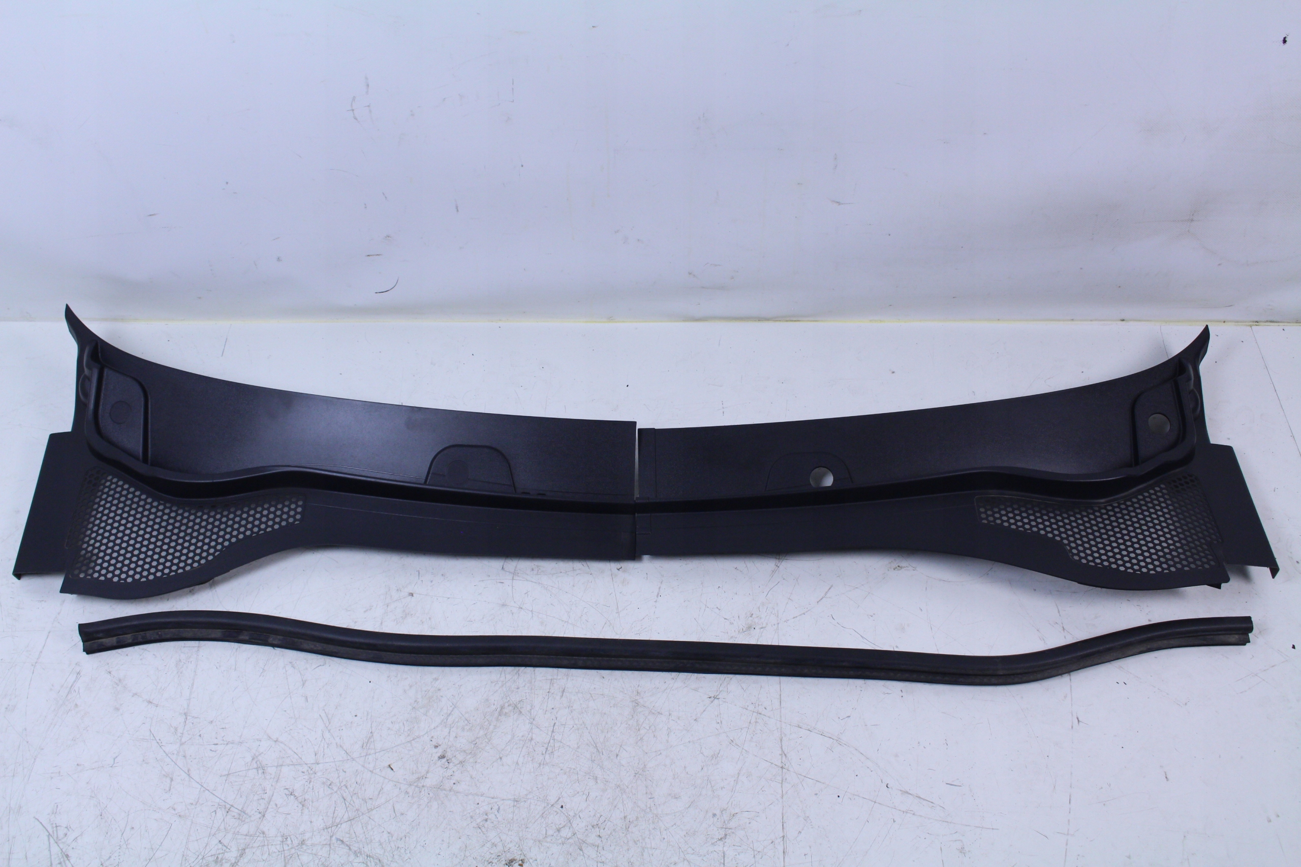 PODSZYBIE SEAT LEON 4 IV 22r. KOMBI Numer katalogowy części PODSZYBIE SEAT LEON 4 IV 22r. KOMBI