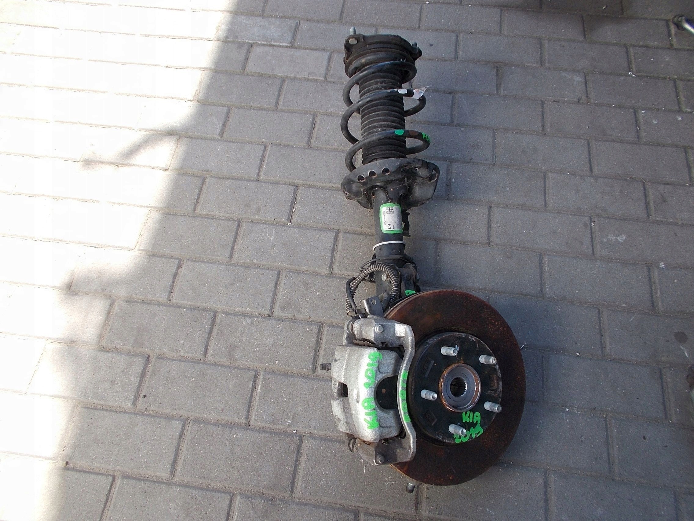kia FORTE поворотный кулак 2.0и