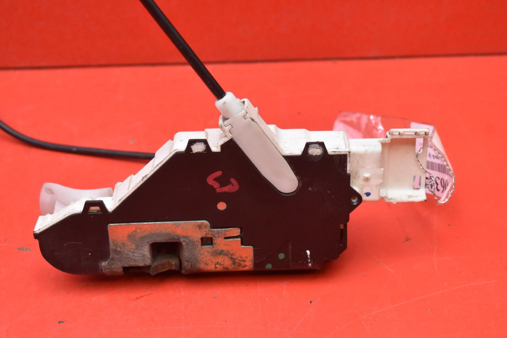 lock door left front front EU PEUGEOT 407 SW KOMBI 04-10