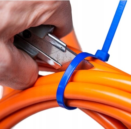 OPASKI ZACISKOWE TRYTKI NIEBIESKIE 2,5x60 100szt Szerokość 2.5 mm