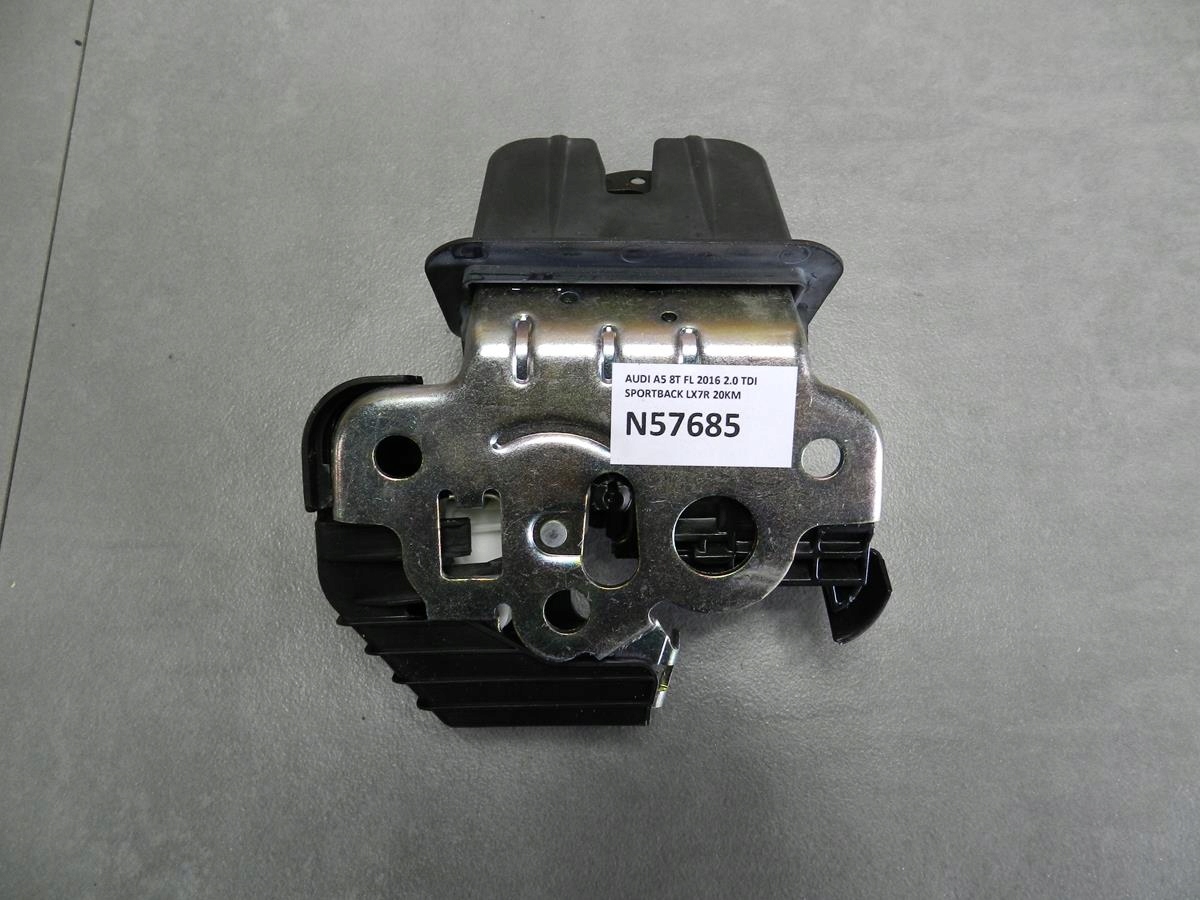 AUDI A5 8T lock bonnet rear part 8R0827505A