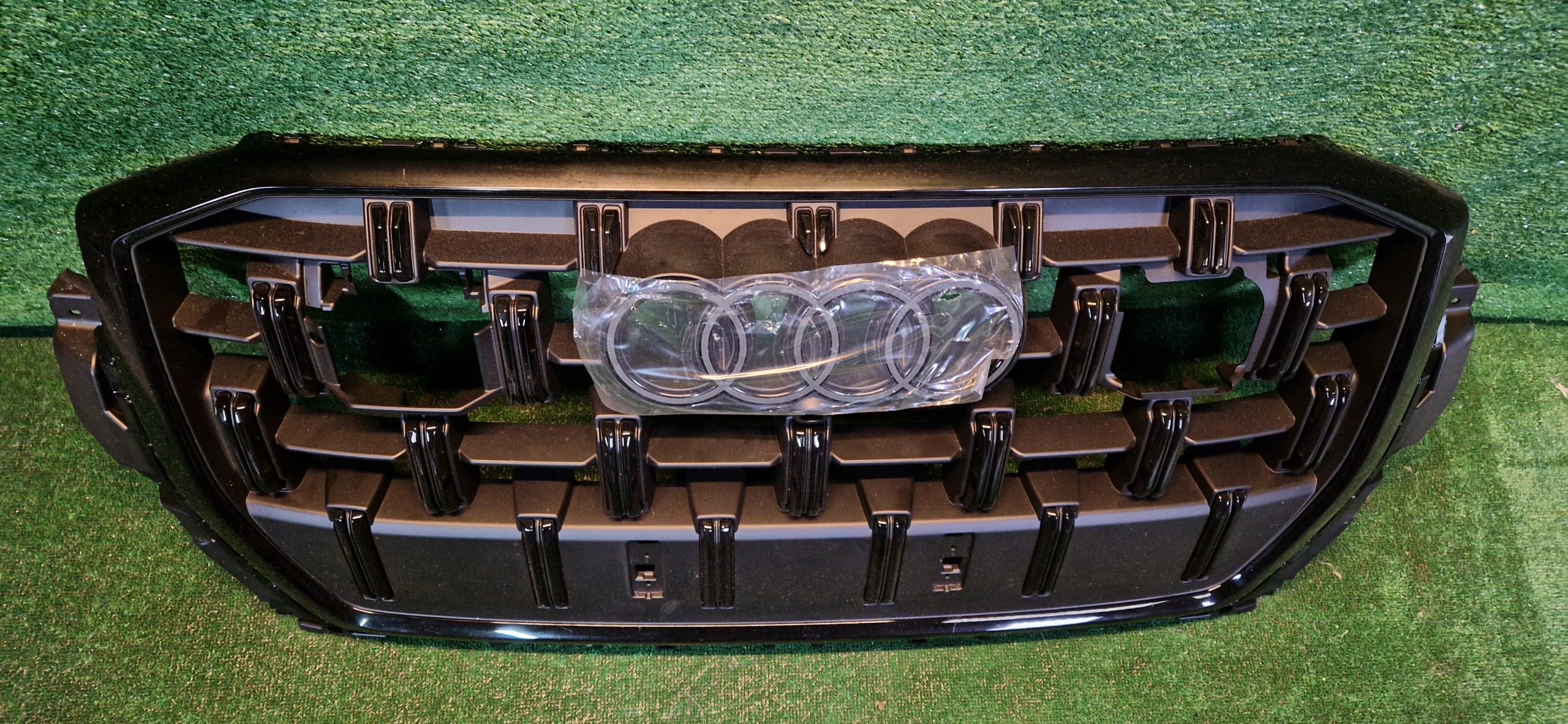 Audi Q7 Kühlergrill FRONTGRILL Kühlergitter 4M0853651BE - Thumbnail 5