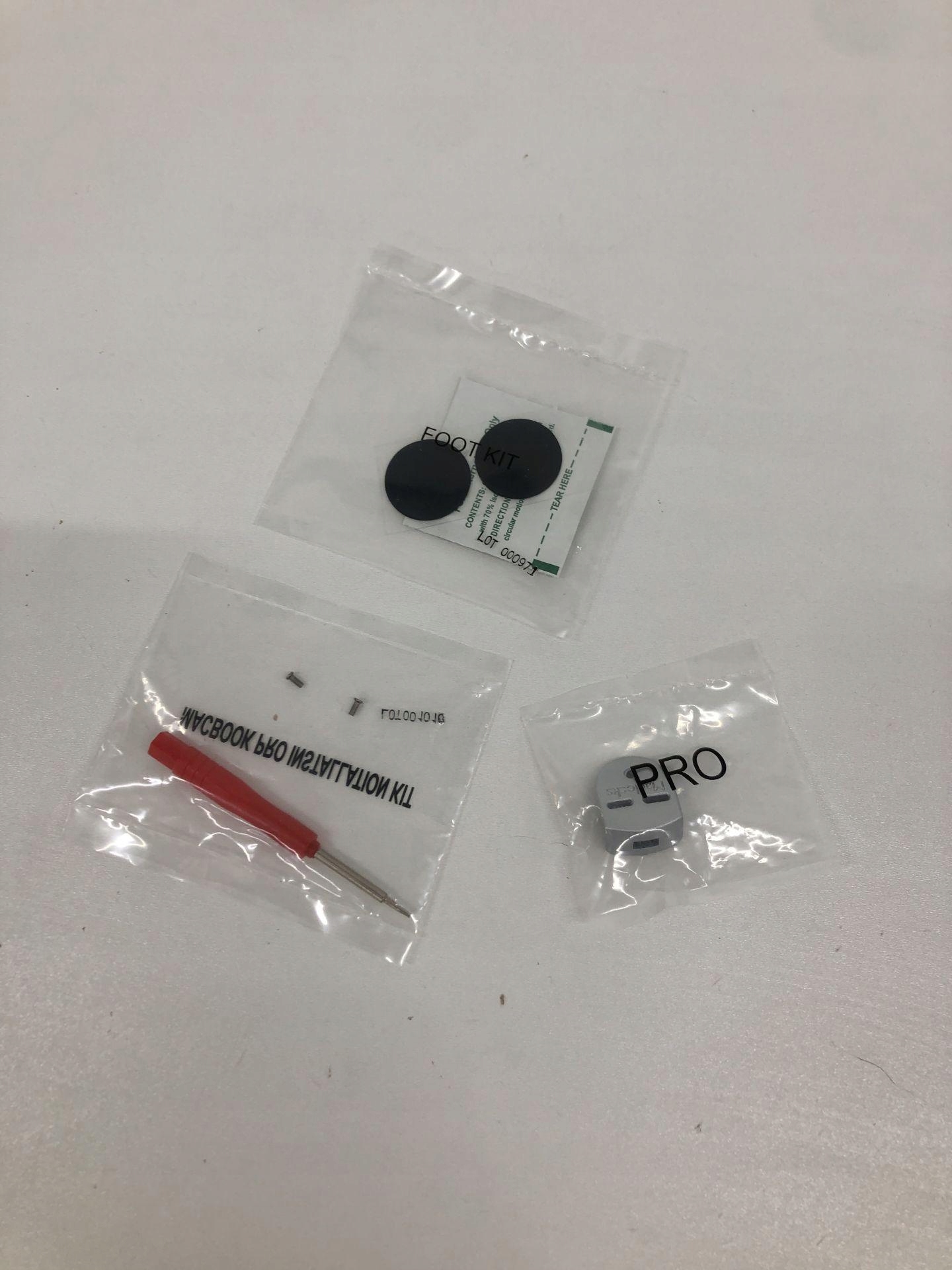 COMPULOCKS MBPRLDG01 ZAPIĘCIE DO KABLI SREBRNY Producent Compulocks