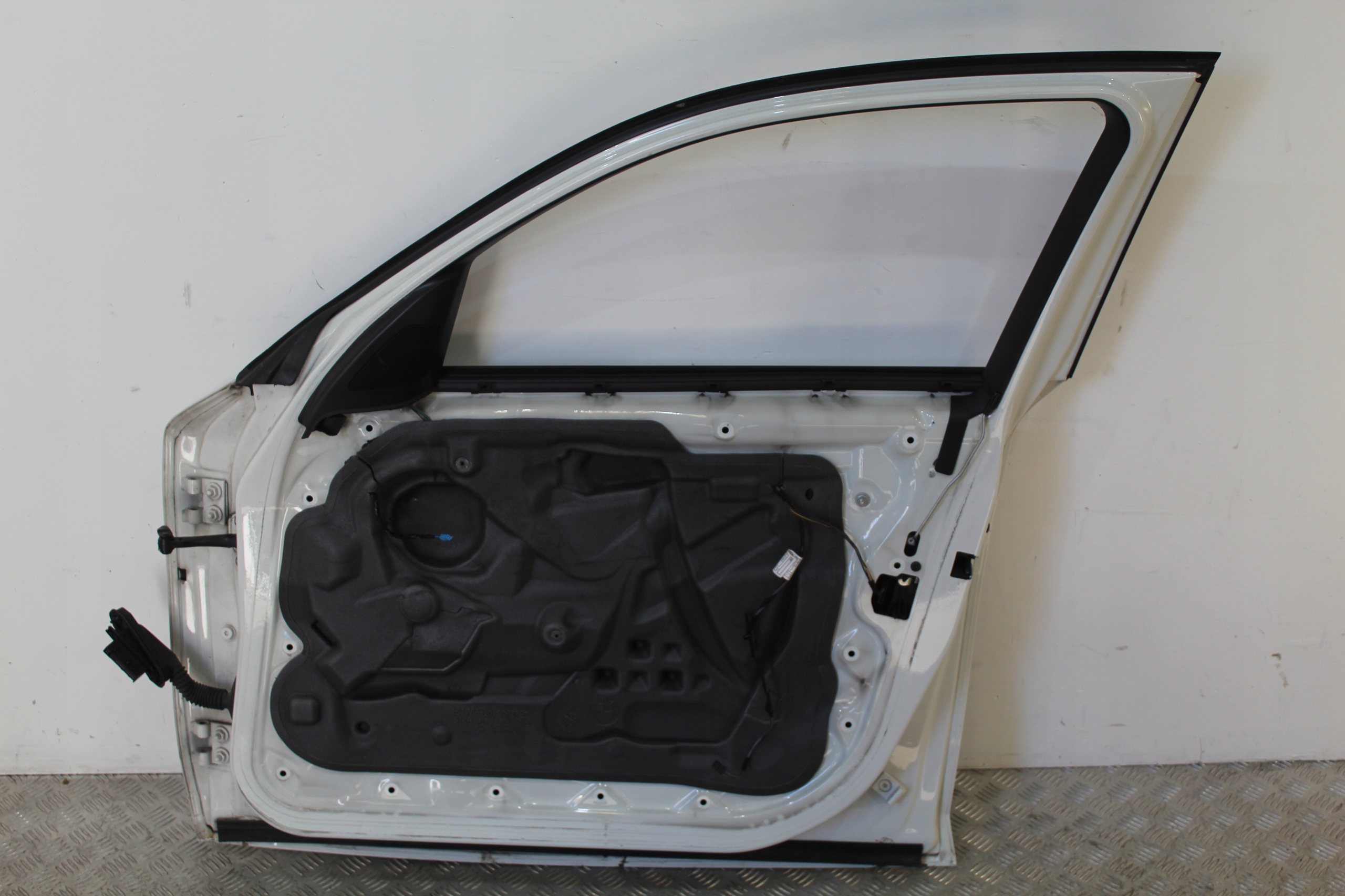 door right front front BMW 1 E87 LIFT