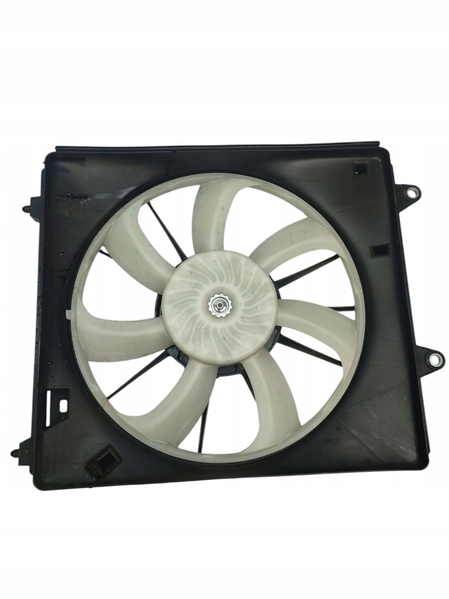 ventilátor chladiče vrtule HONDA HR-V III 1.5 a-MMD EHEV 268000-2013