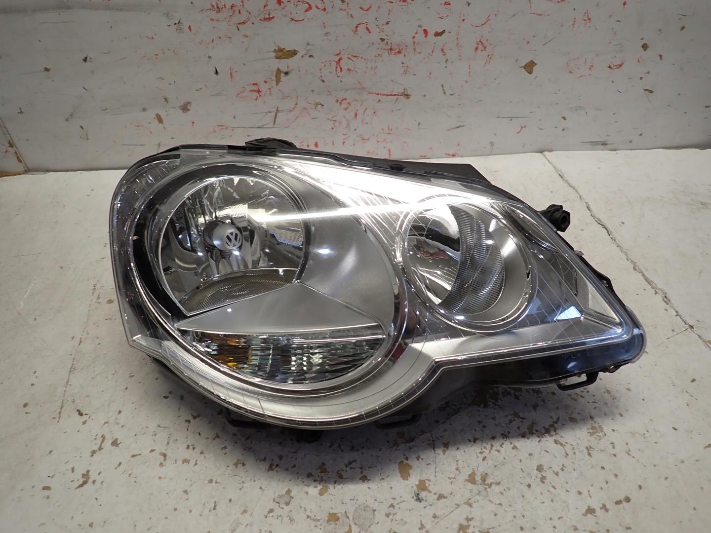 light front front right VW POLO IV LIFT 2005-2008 6Q1941008AT